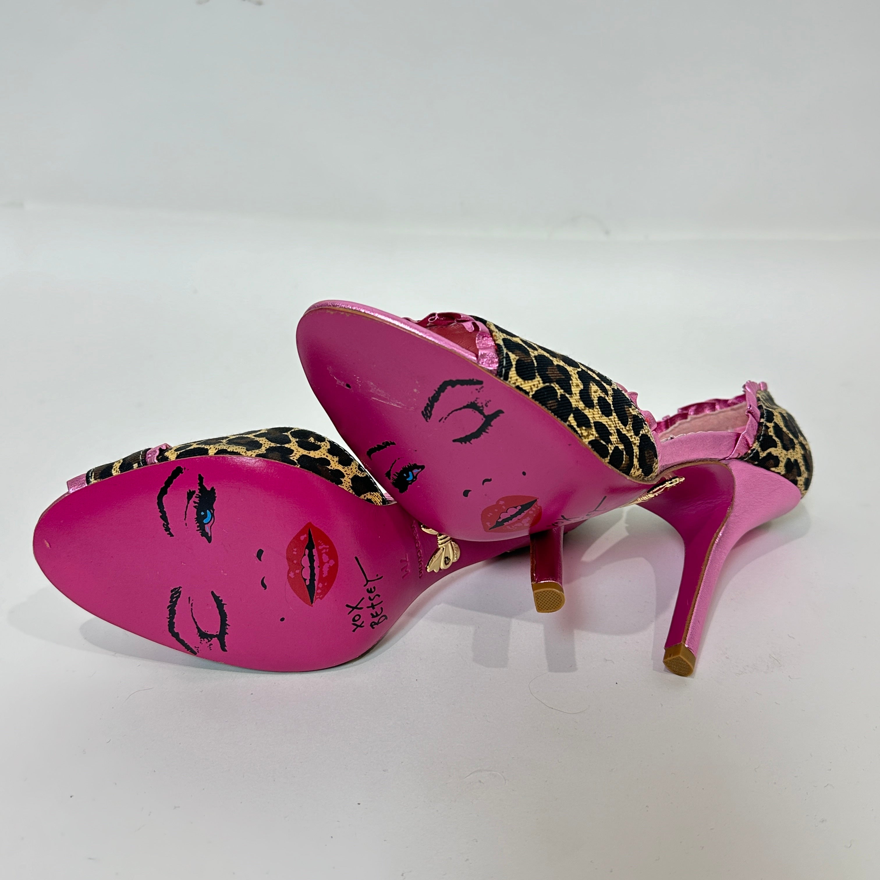 Betsey Johnson Pink & Leopard Print Peep Toe Heels (7)