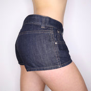 Y2K Italian Low Waisted Shorts (M)