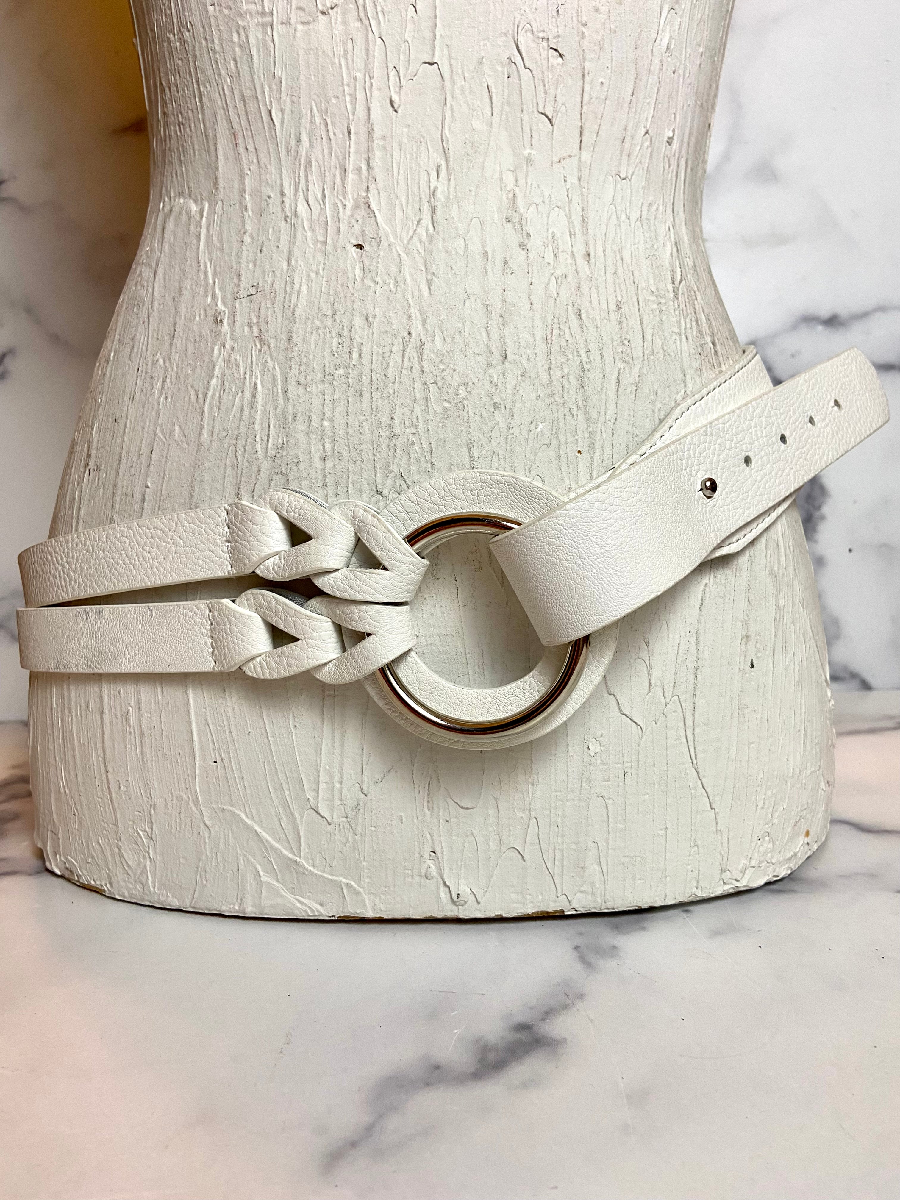 Elastic white belt