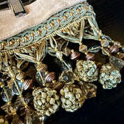 On the fringe belt