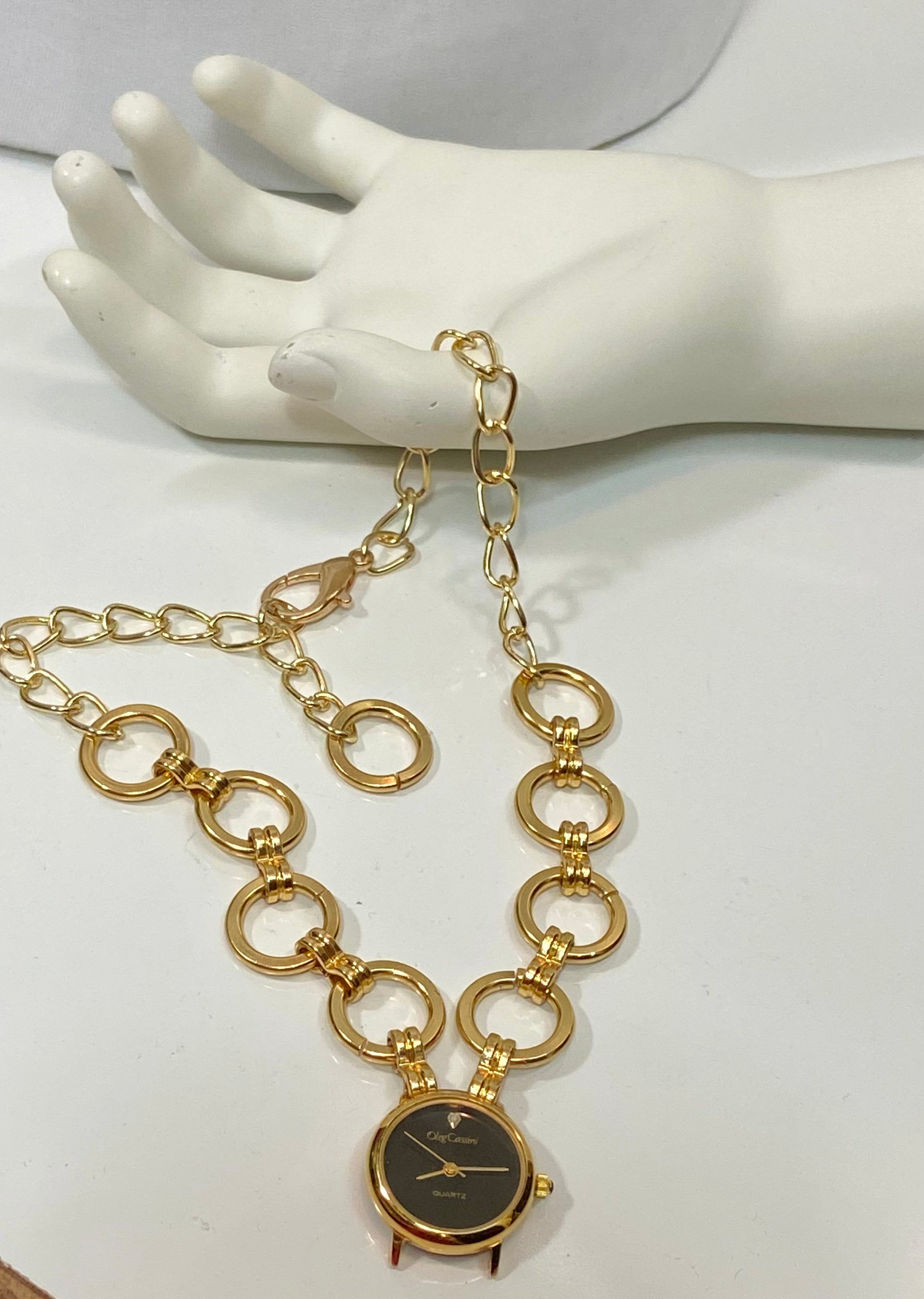 Cute round watch choker