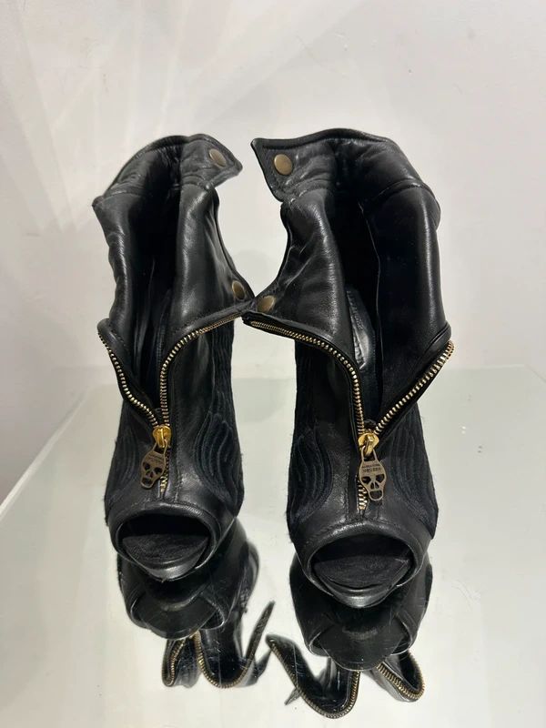 Vintage Alexander McQueen Skull Wing Stiletto Ankle Heels (UK 5 US 7 EU 38)