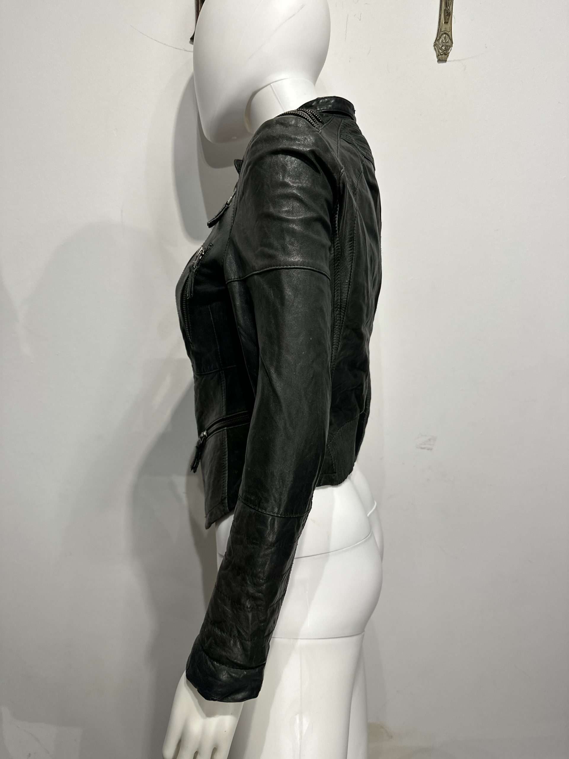 Vintage Zipper Moto Fitted Biker Jacket (XS/S)