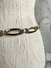 Little bit roundy rectangle chain belt