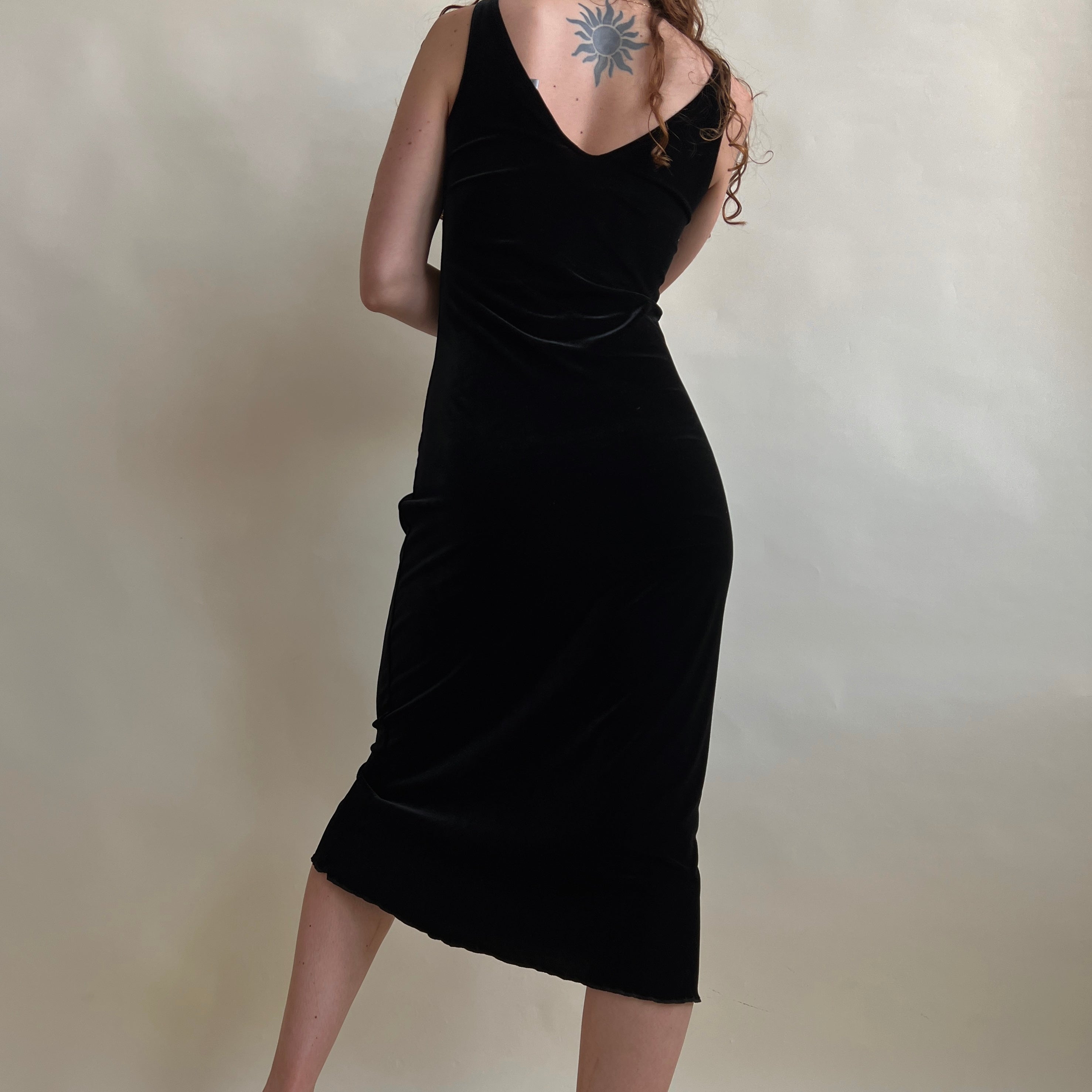 Vintage black velvet midi dress (L)