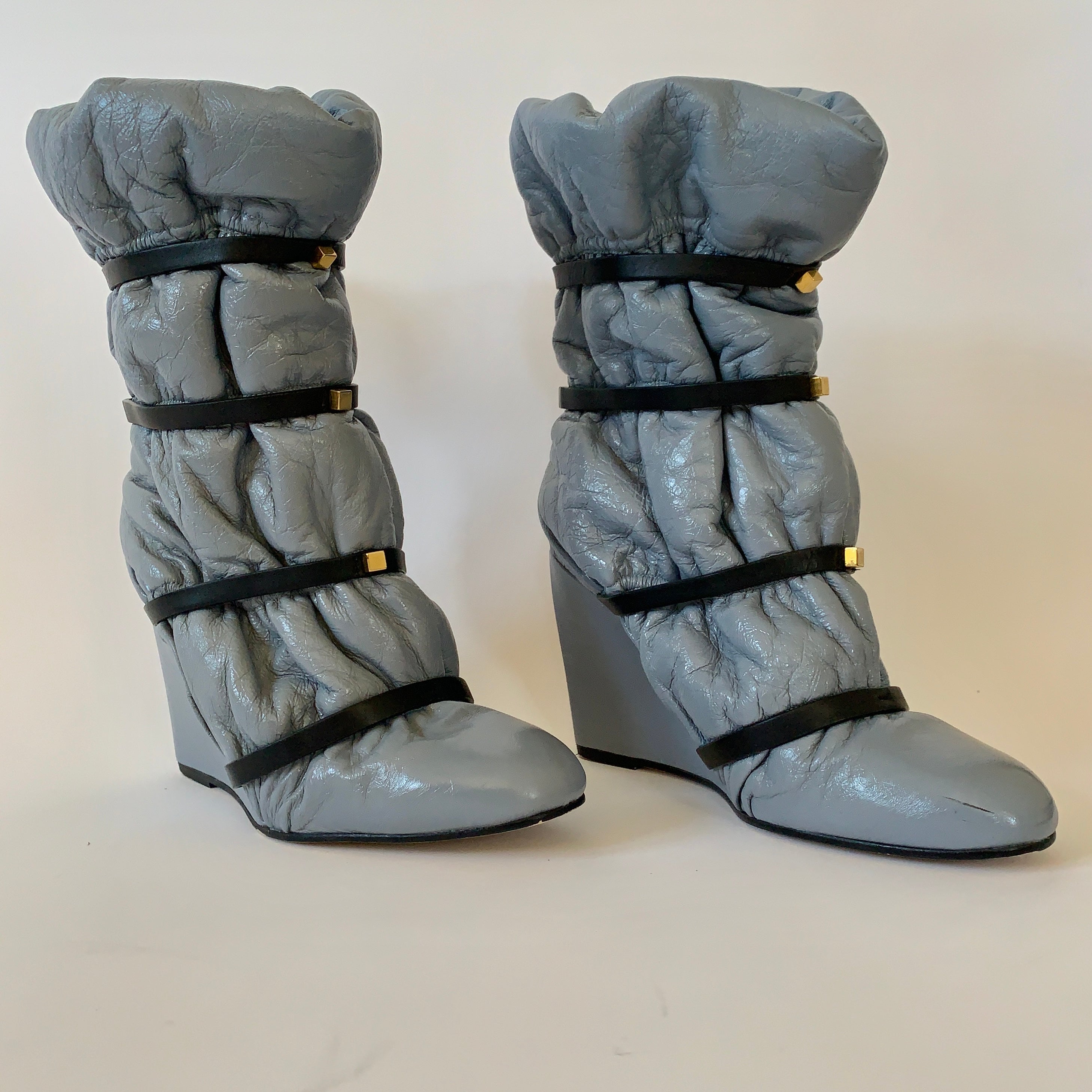 Stuart Weitzman Puffer Boots - Size 10