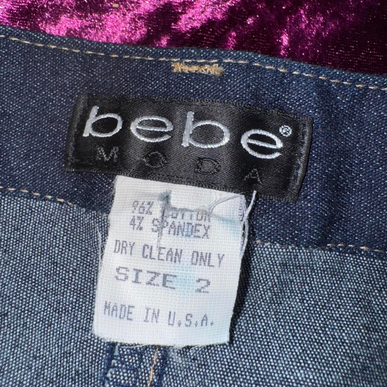 90s Bebe Embroidered Hem Flare Jeans (XS)