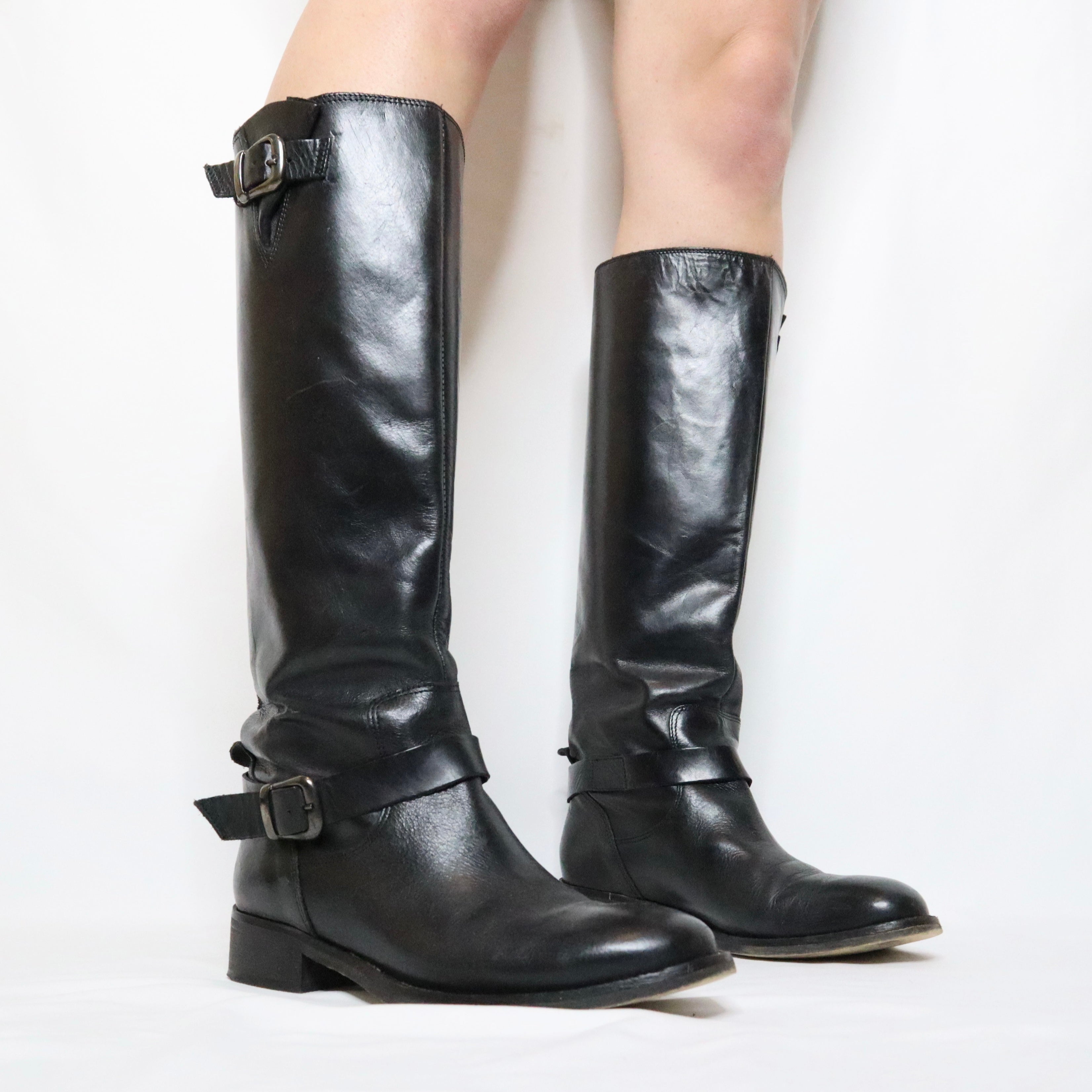 90s Black Leather Riding Boots (6.5)