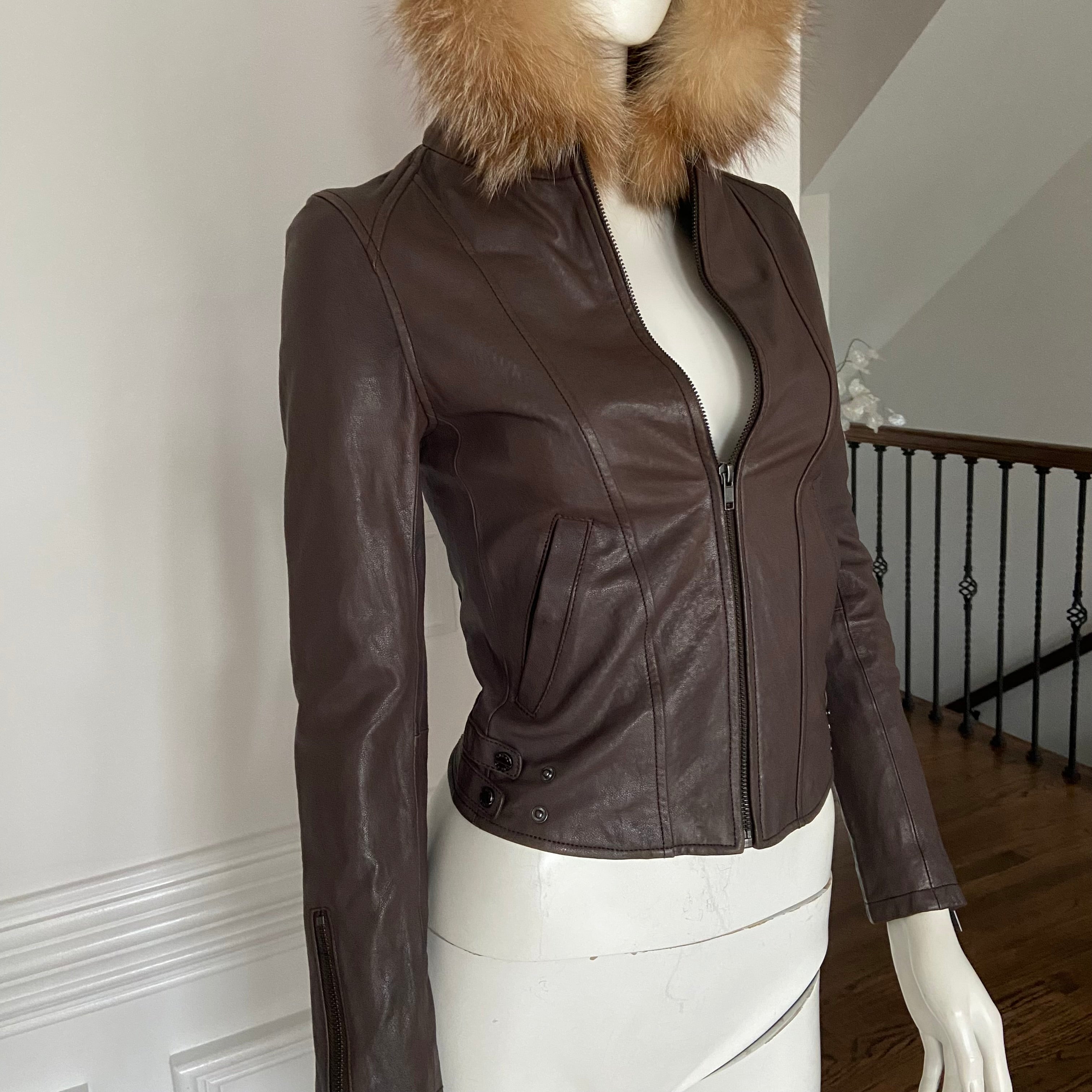 Fitted Brown Leather Jacket with Fur Hood (XS)
