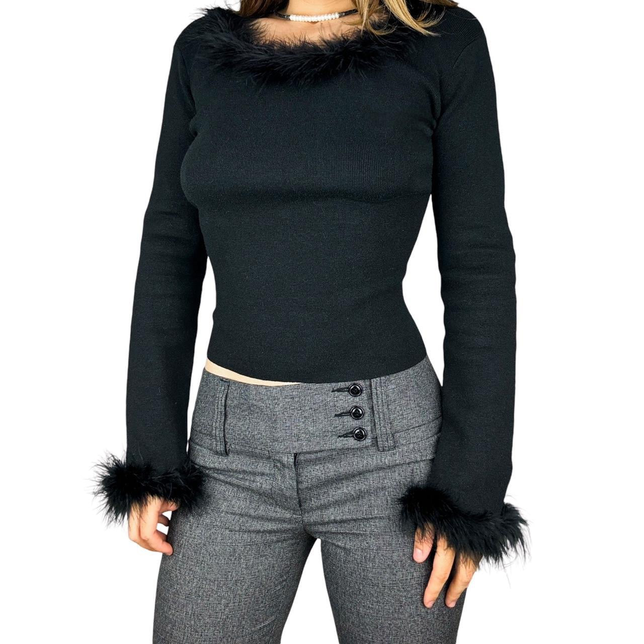 90s Feather Trim Long Sleeve Knit (L/XL)