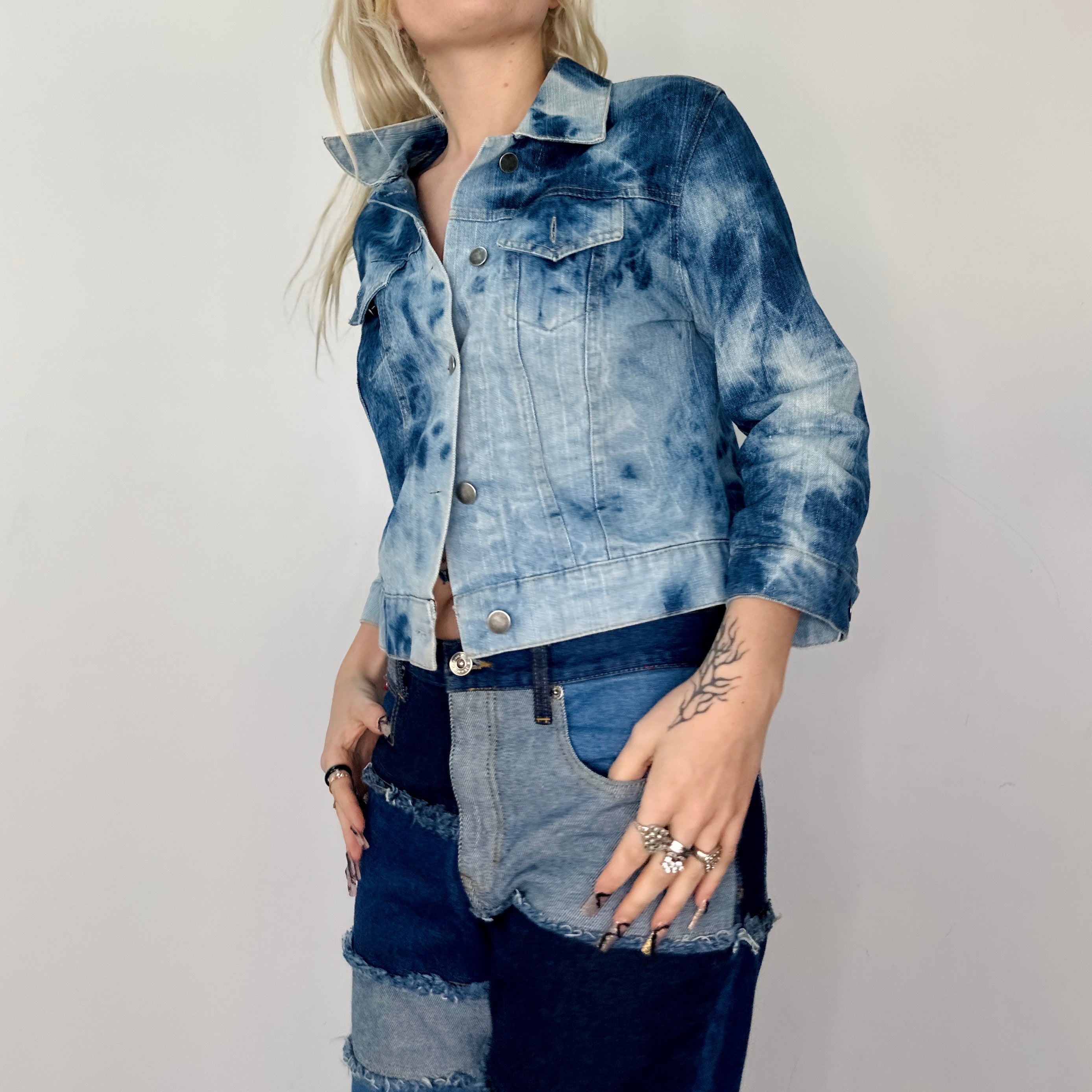 00s Bleached Cropped Denim Jacket (M)