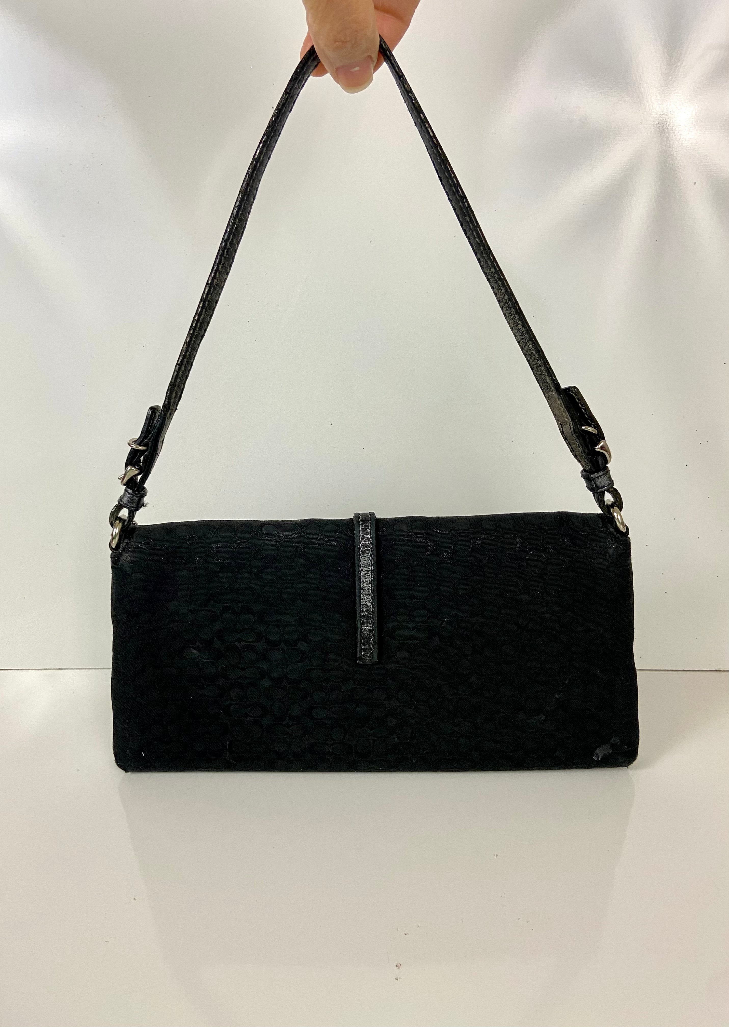 Coach Signature Clip Demi Flap Shoulder Handbag – Holy Thrift Coach Signature Clip Demi Flap Shoulder Handbag – Holy Thrift