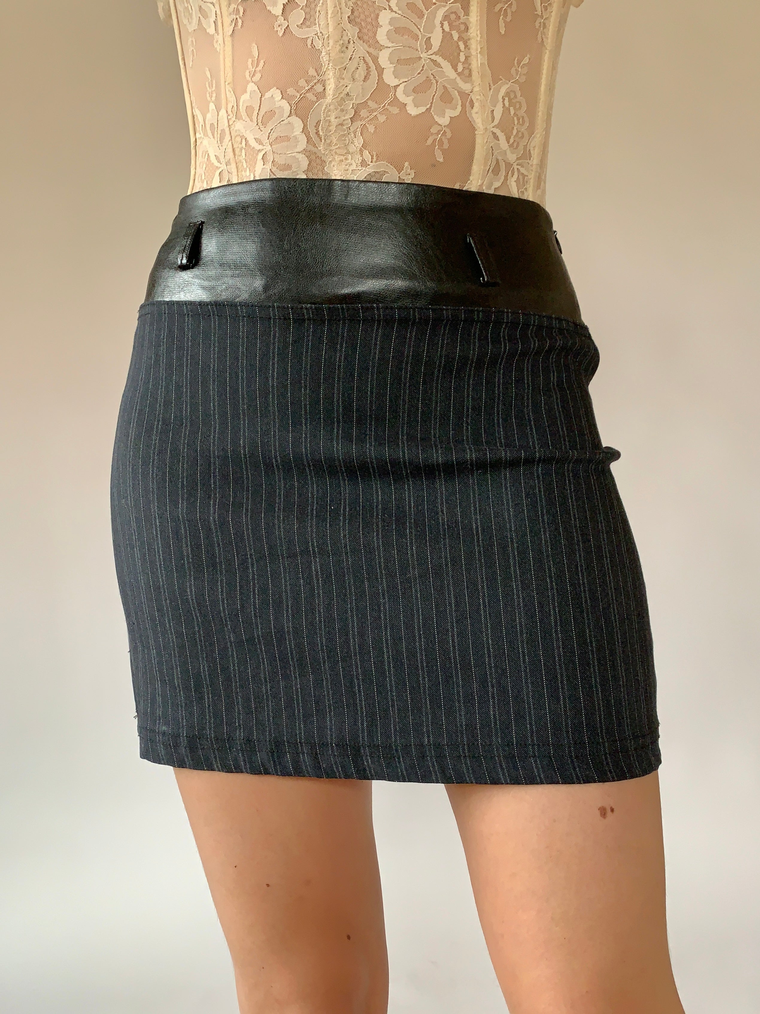 Y2K Pinstripe Mini (S)