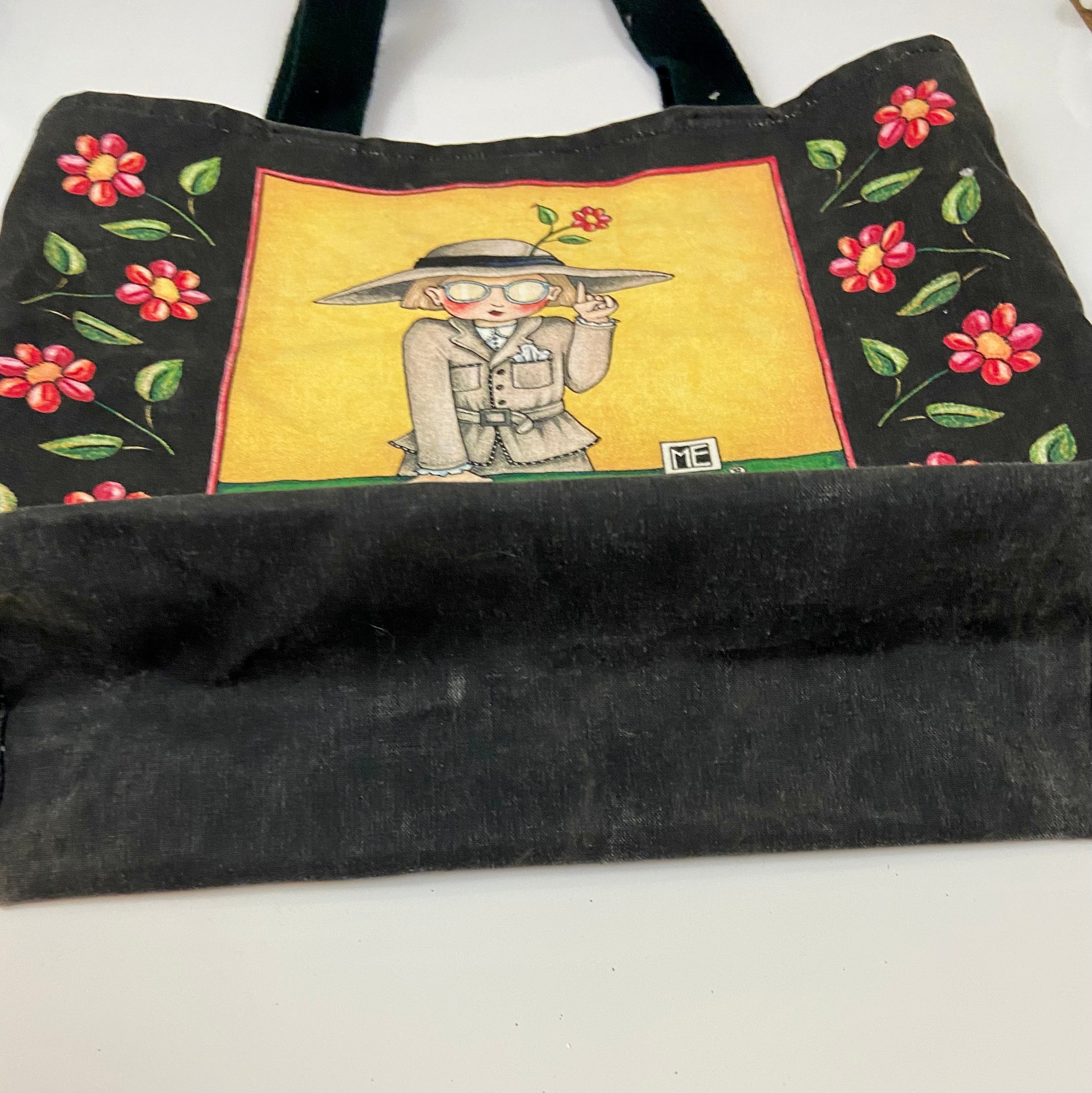 Dysfunctional tote bag