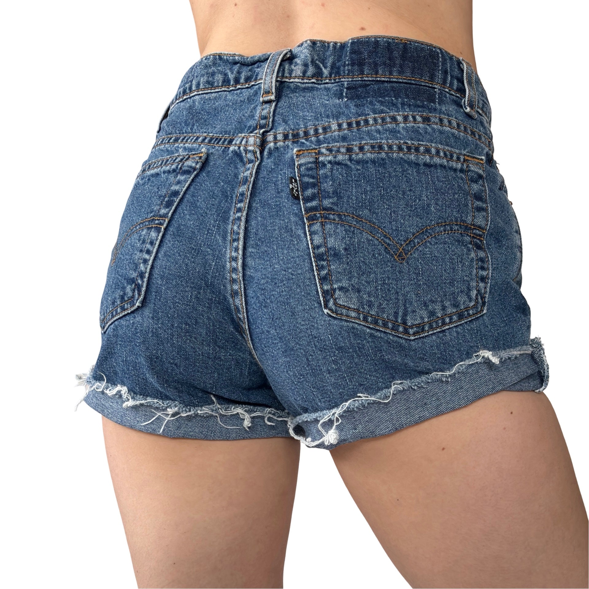 Levi’s 90s Cutoff Shorts (S)