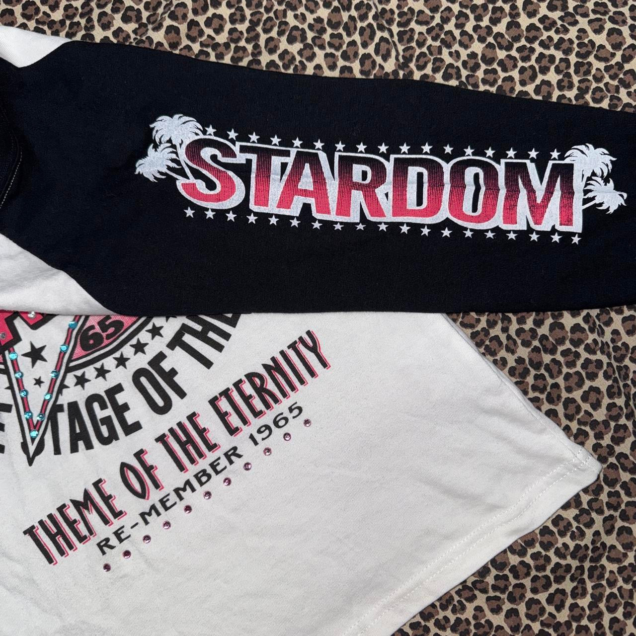 J-Fashion “Stardom” Embellished Graphic Long Sleeve (M)