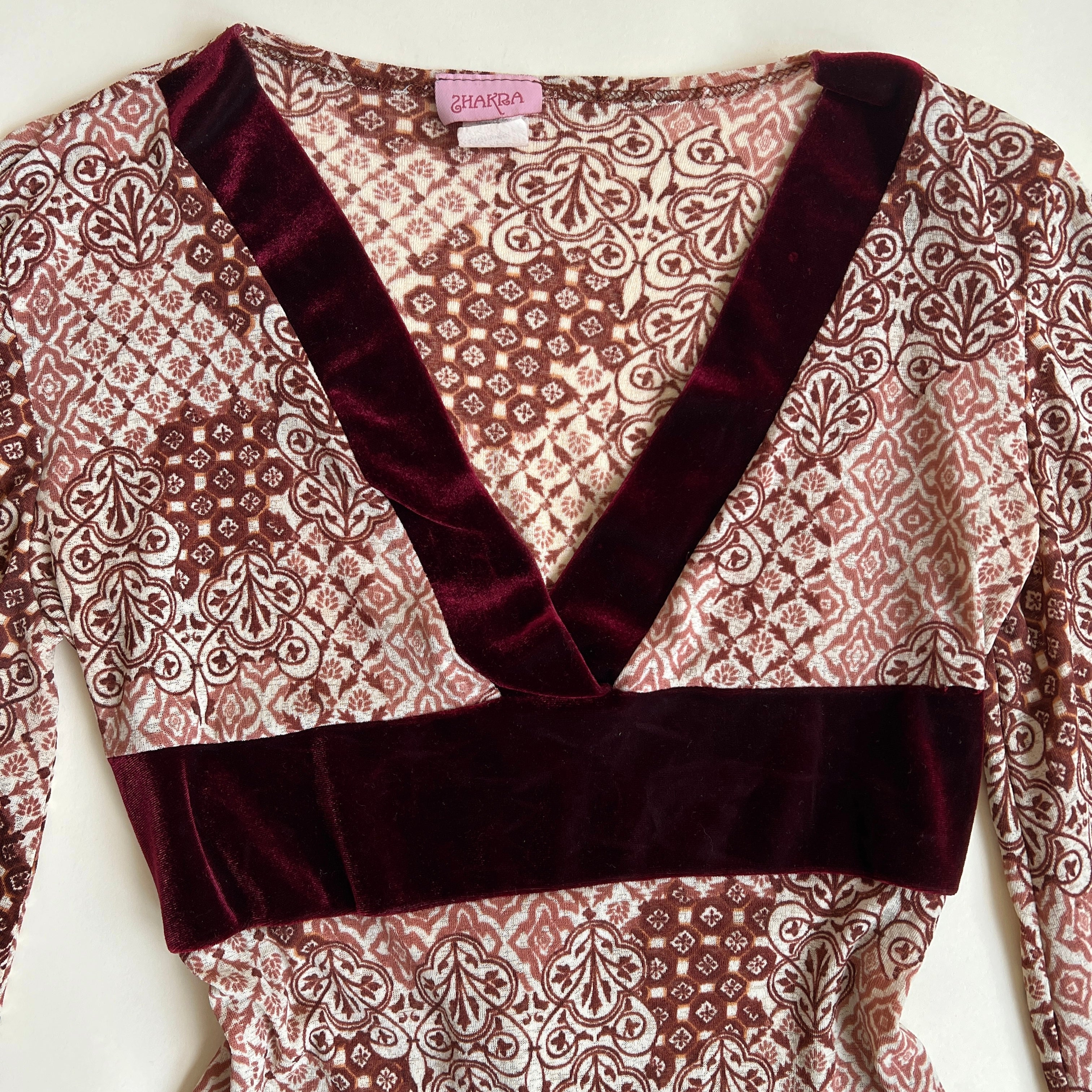 Vintage print + velvet bell sleeve top (M/L)