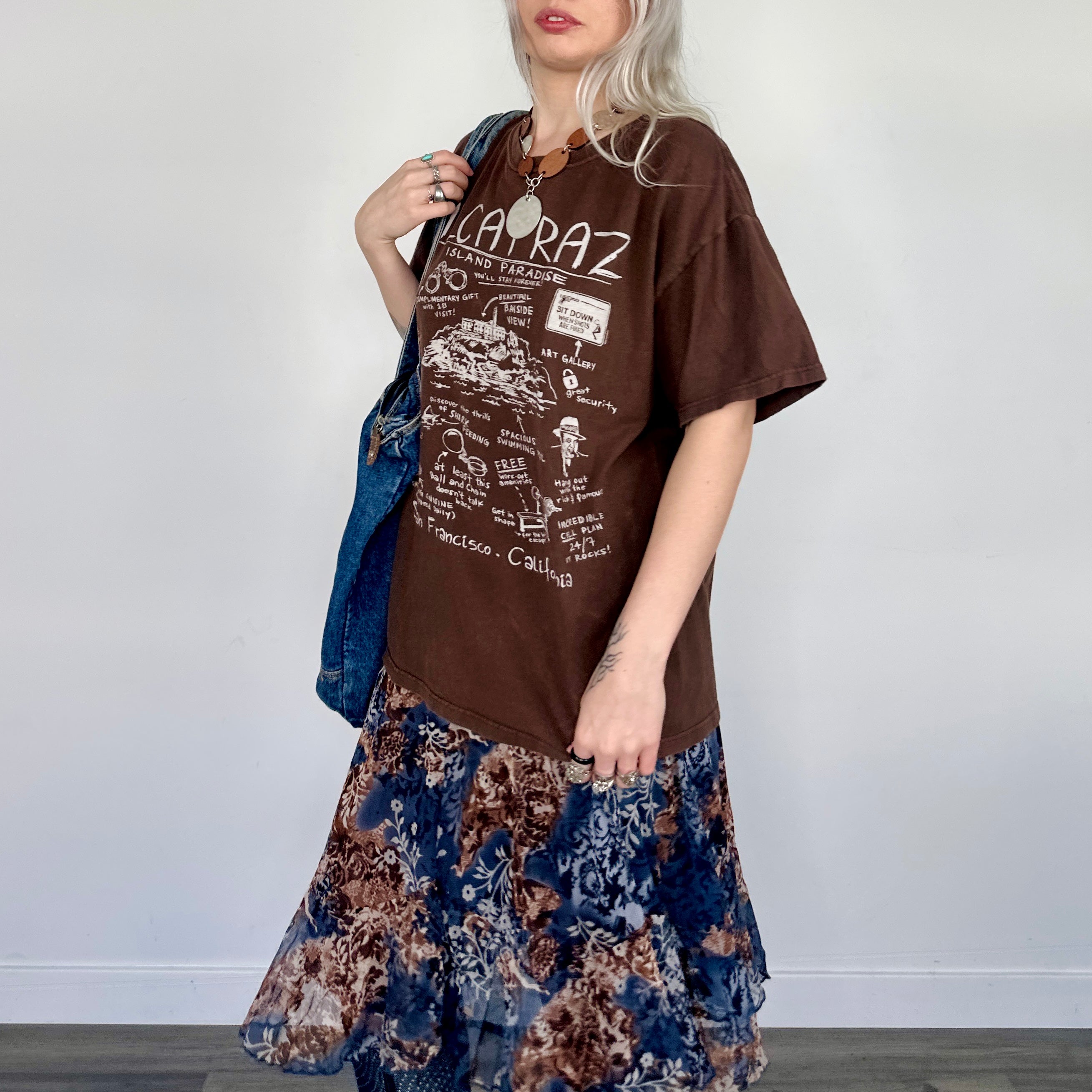 Alcatraz Graphic T-Shirt (L)
