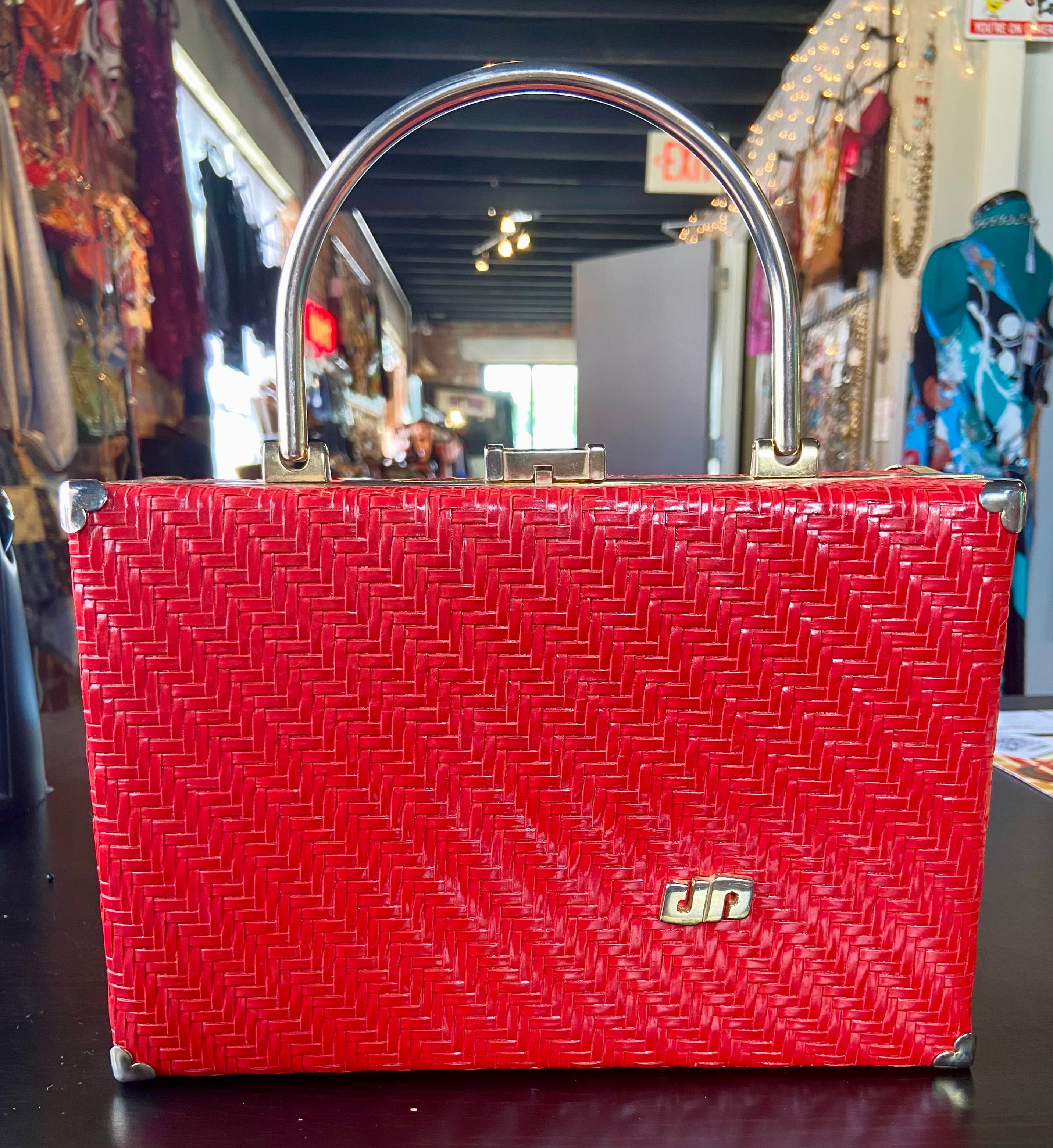 Vintage 60s/70s Varnished Red Wicker Bag// Box-style Handbag / Mid Century