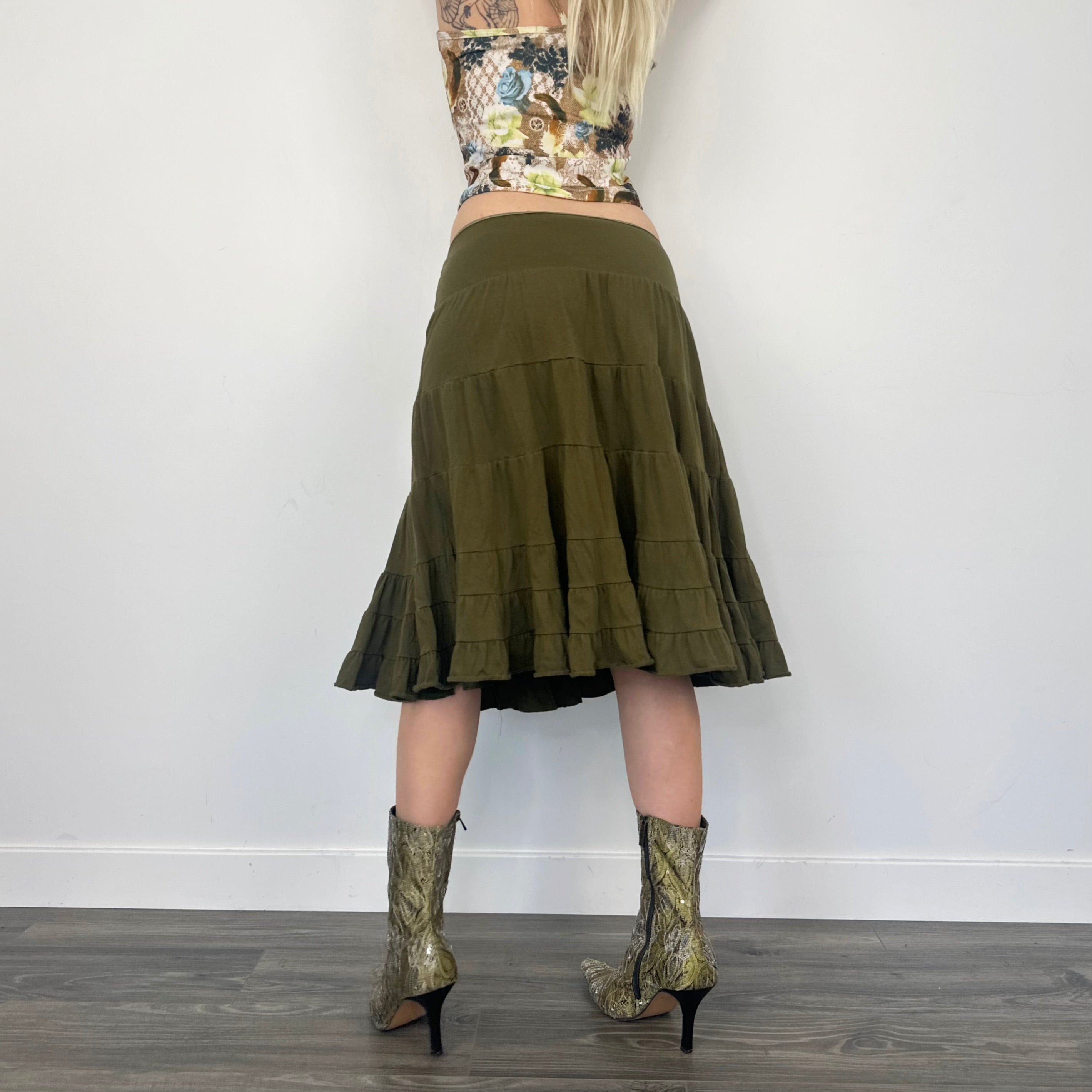 Moss Green Midi Skirt (S/M)