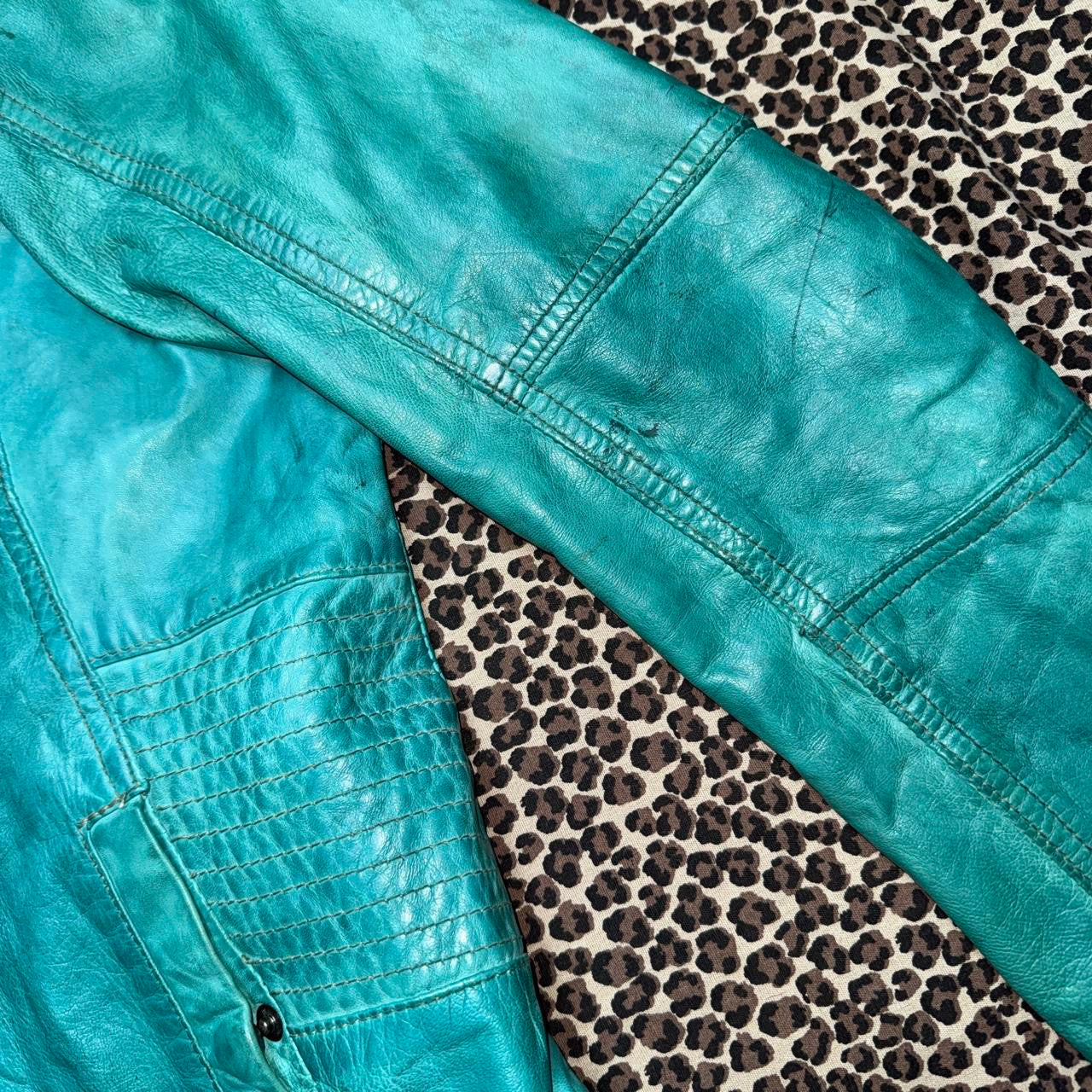 Vintage Danier Aqua Leather Jacket (L)