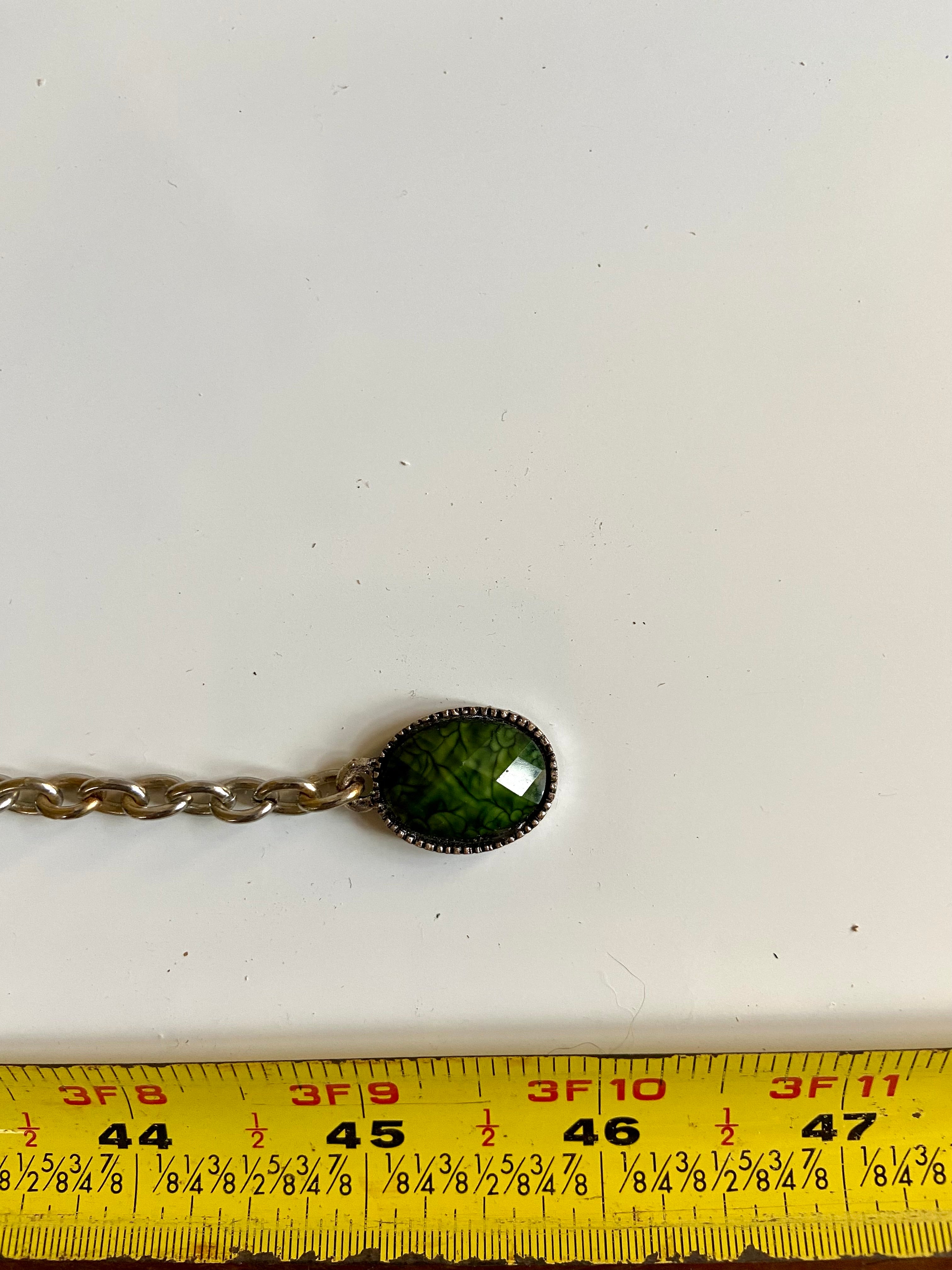 Green tone waist belt