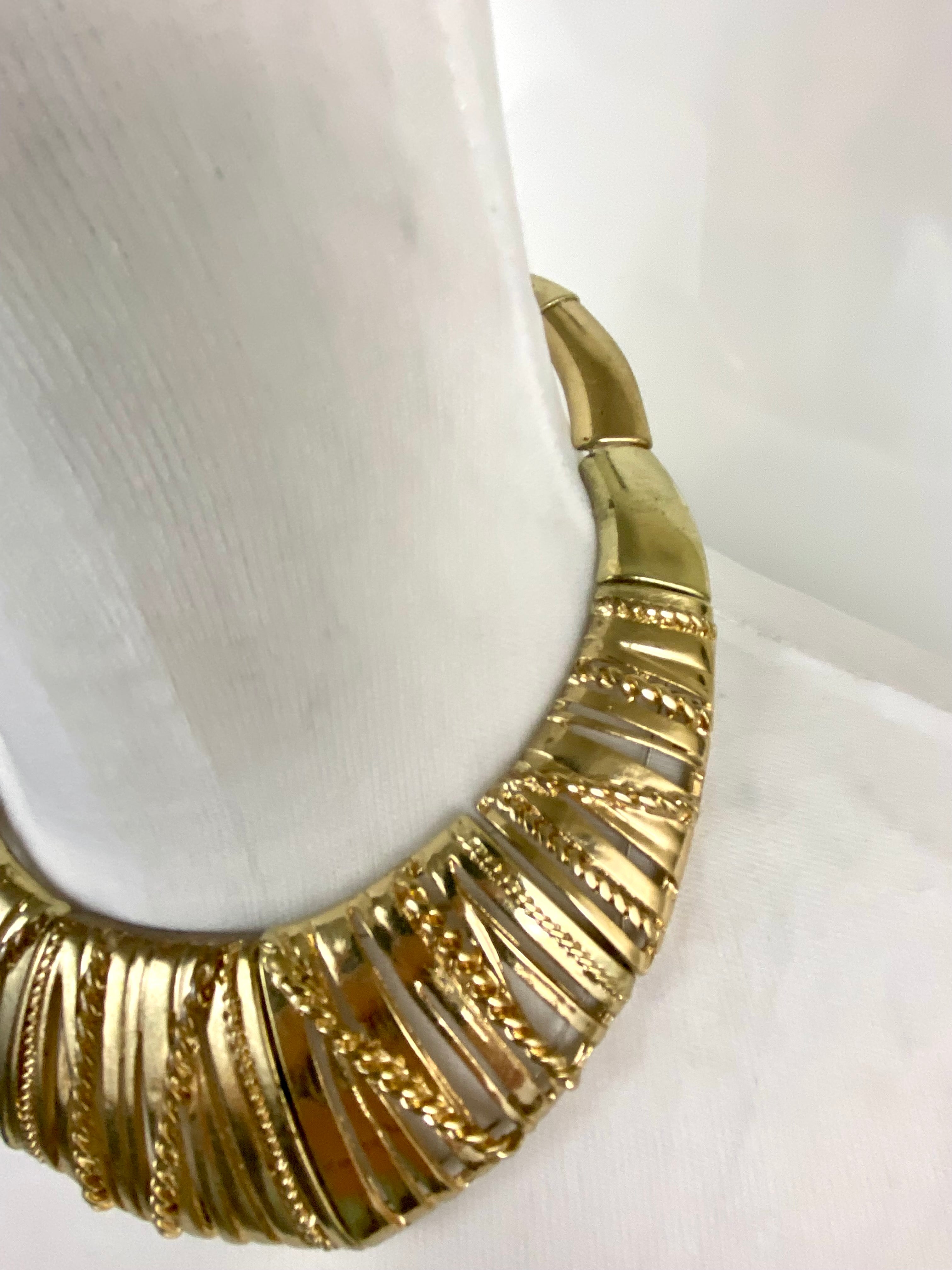 Vintage gold choker