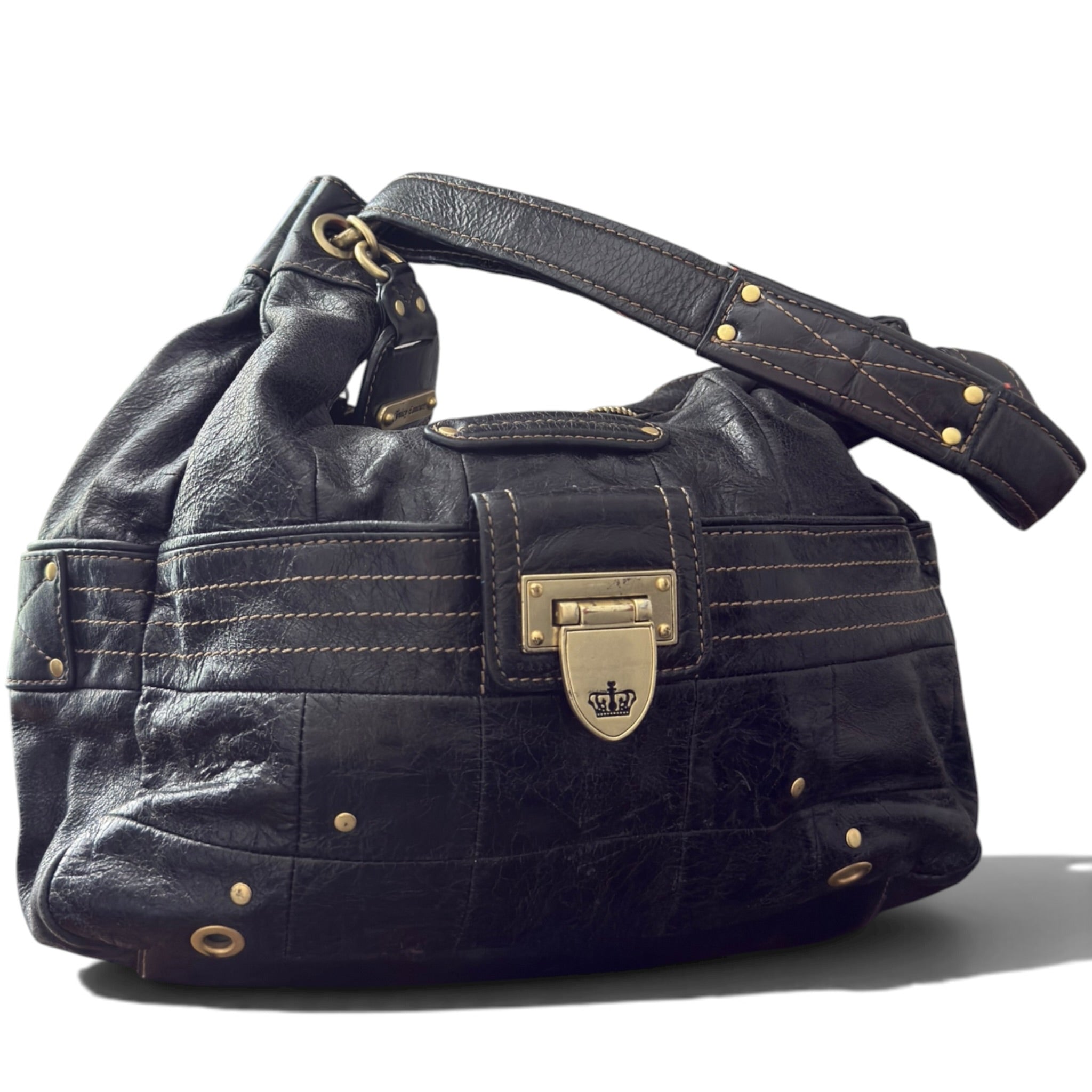 Vintage black cowhide leather Juicy Couture shoulder bag 08’