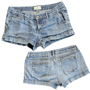 Vintage Abercrombie and fitch denim low rise shorts (M)