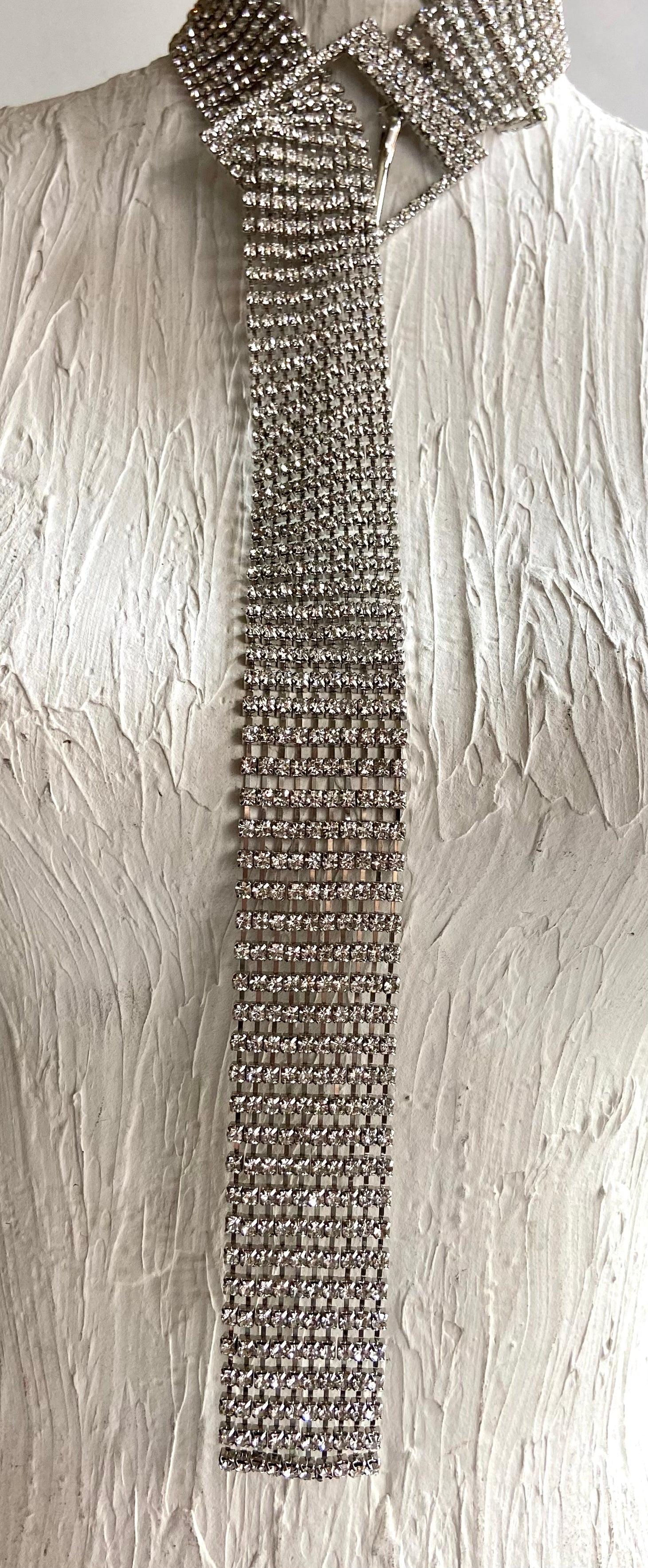 Diamond choker