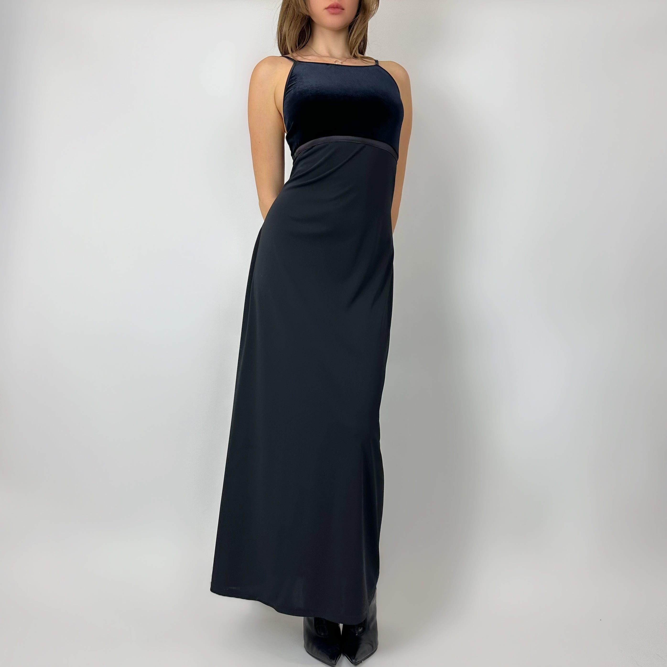 90s Black Velvet Maxi Dress (S/M) Holy Thrift 90s Black Velvet Maxi Dress (S/M) Holy Thrift