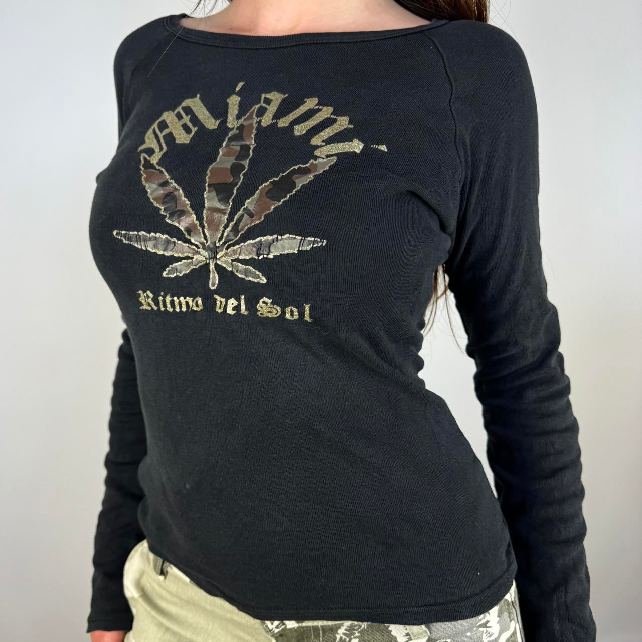 Vintage Camo Cannabis Graphic Long Sleeve (S)