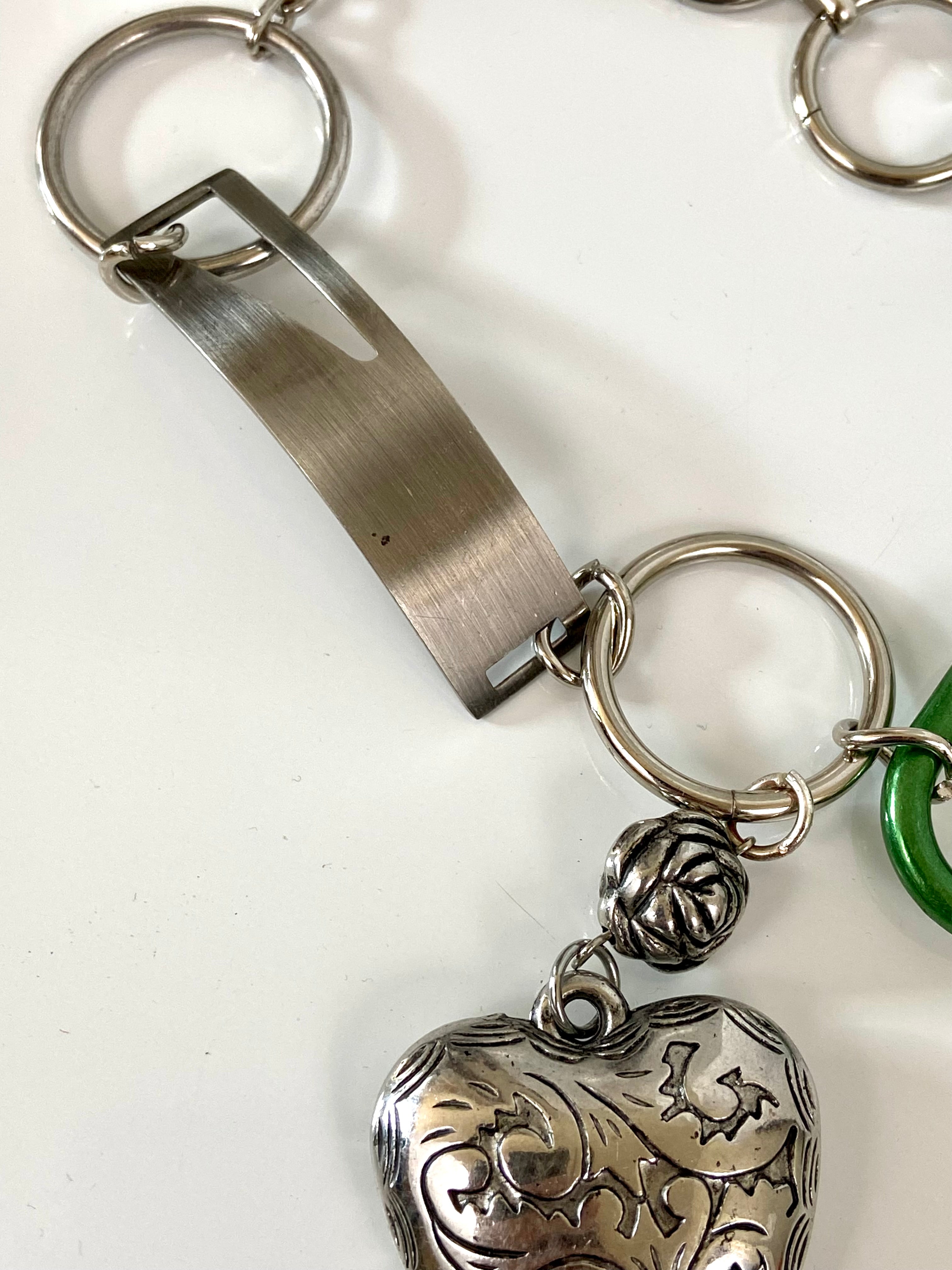 My messy heart 💜 choker