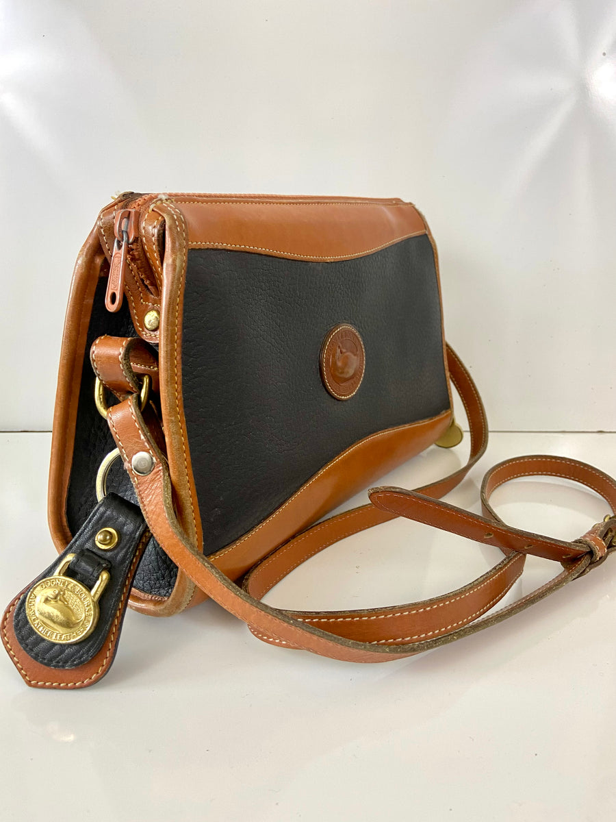 Vintage dooney and bourke 2025 strap