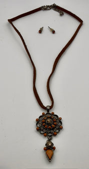 Boho Vintage Orange Pendant
Necklace Set