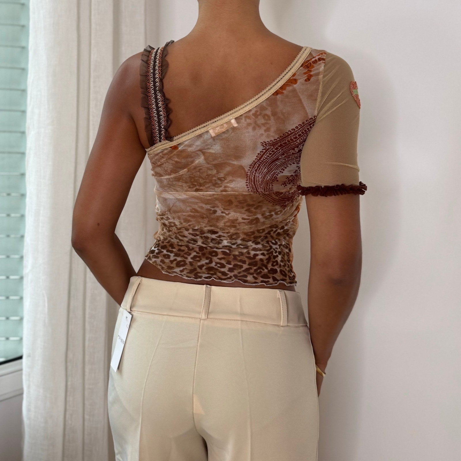 Shirt Passion Italian vintage Y2K cream & brown asymmetrical mesh top with embroidered floral appliqués, leopard print back & one shoulder detail