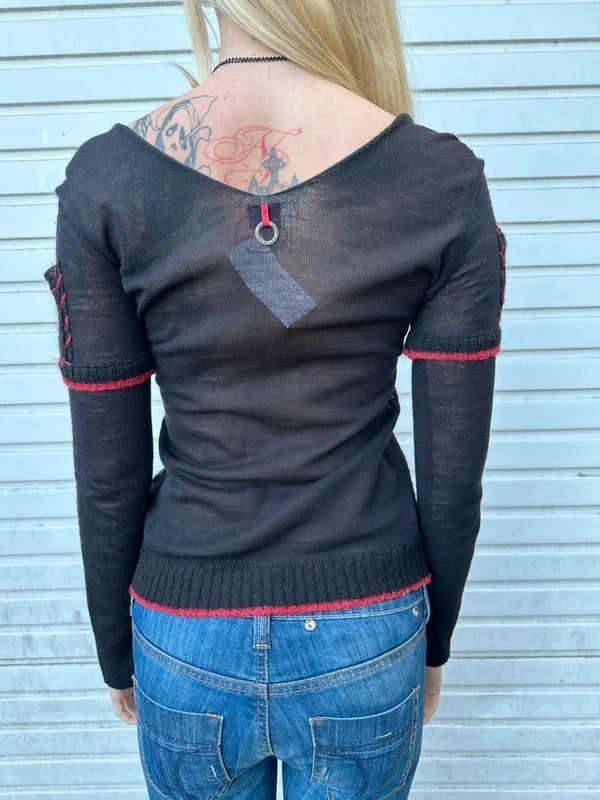 Vintage Save the Queen! Black Medieval Embroidered Knit Longsleeve (S)