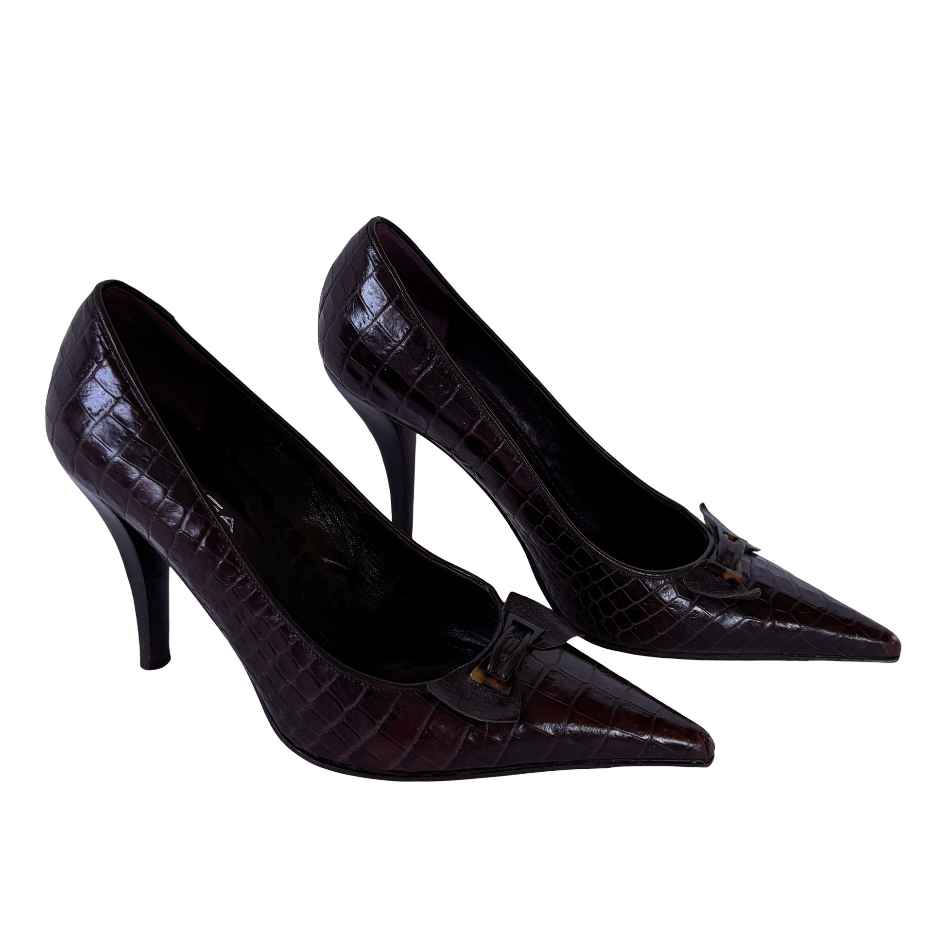 2000s Pointy Toe Pumps (8.5)