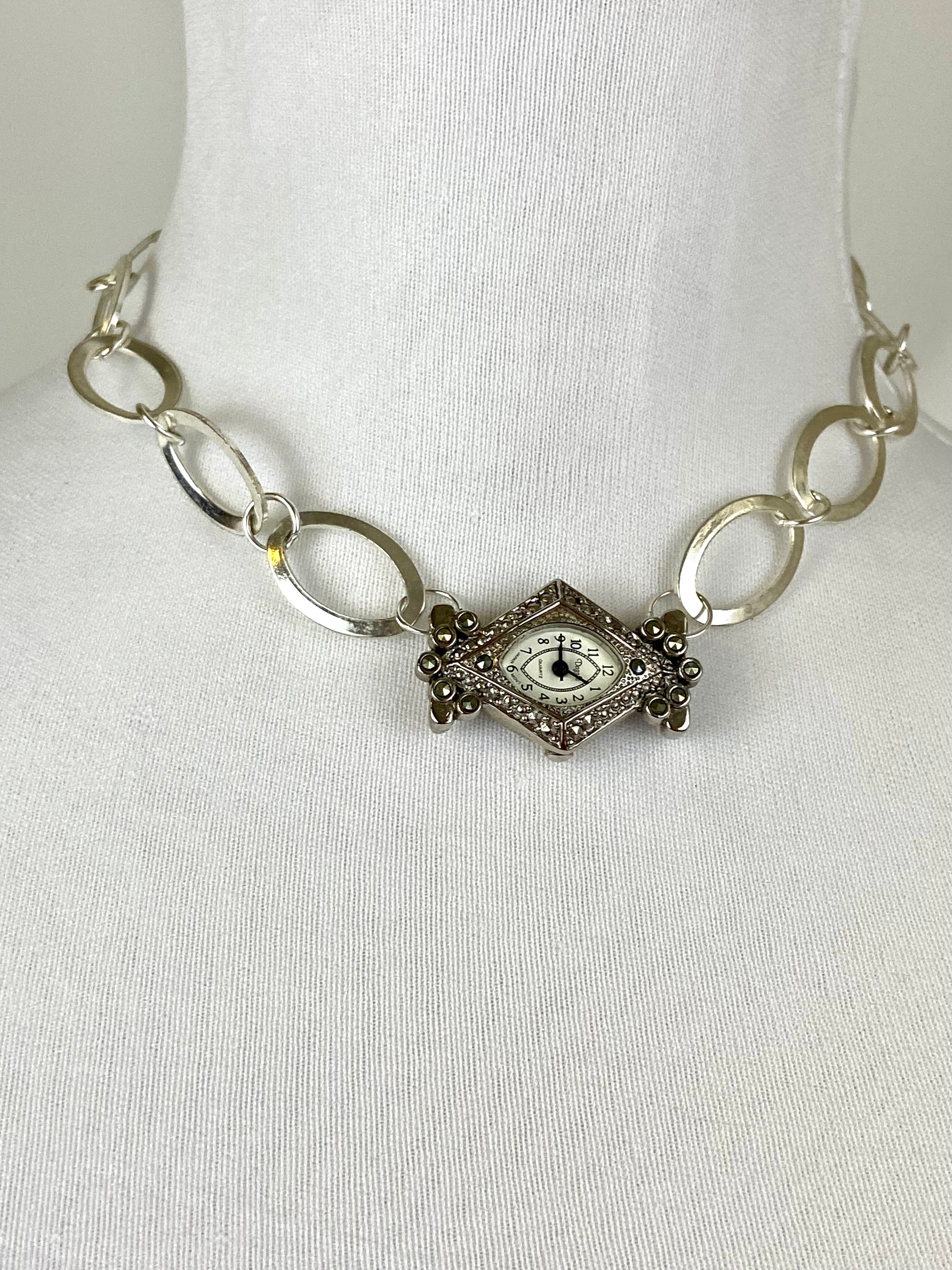 Watch me choker