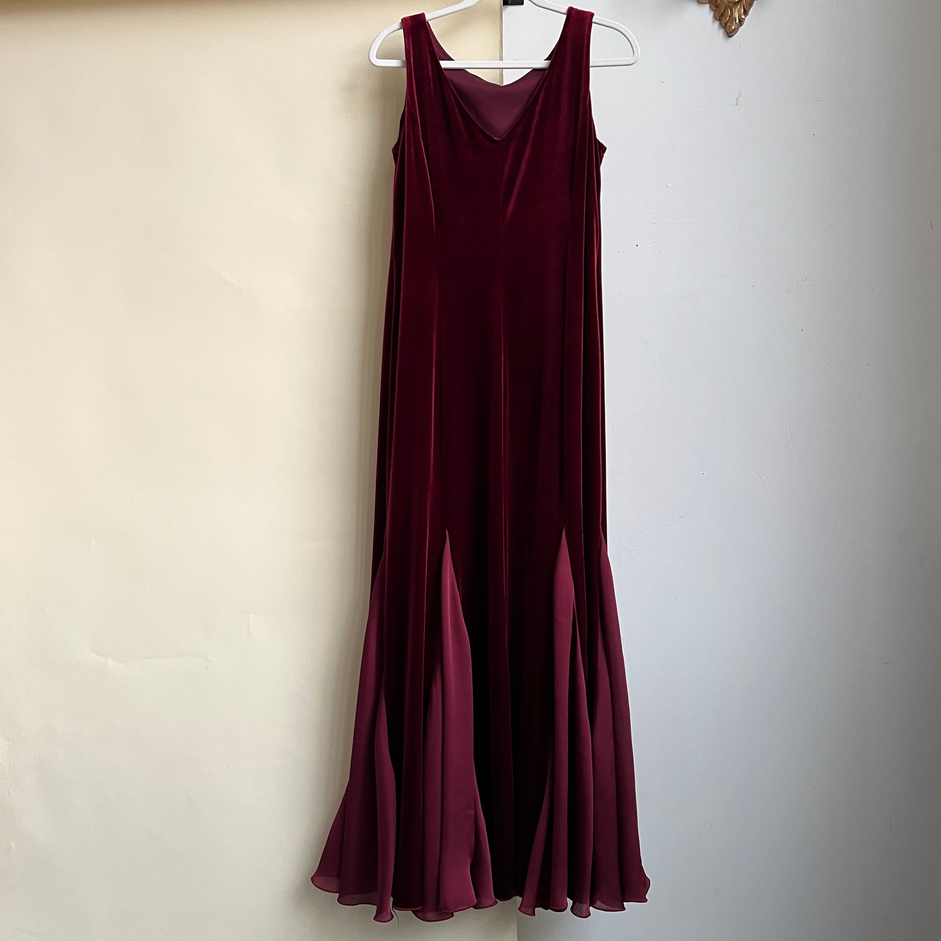 Vintage 90s Burgundy velvet maxi dress with mermaid ruffle trim (L/XL) Holy Thrift Vintage 90s Burgundy velvet maxi dress with mermaid ruffle trim (L/XL) Holy Thrift