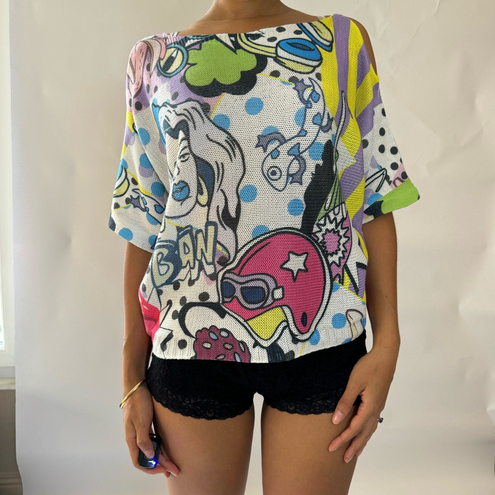 Vintage 00s multi knit graphic tee (S/M)
