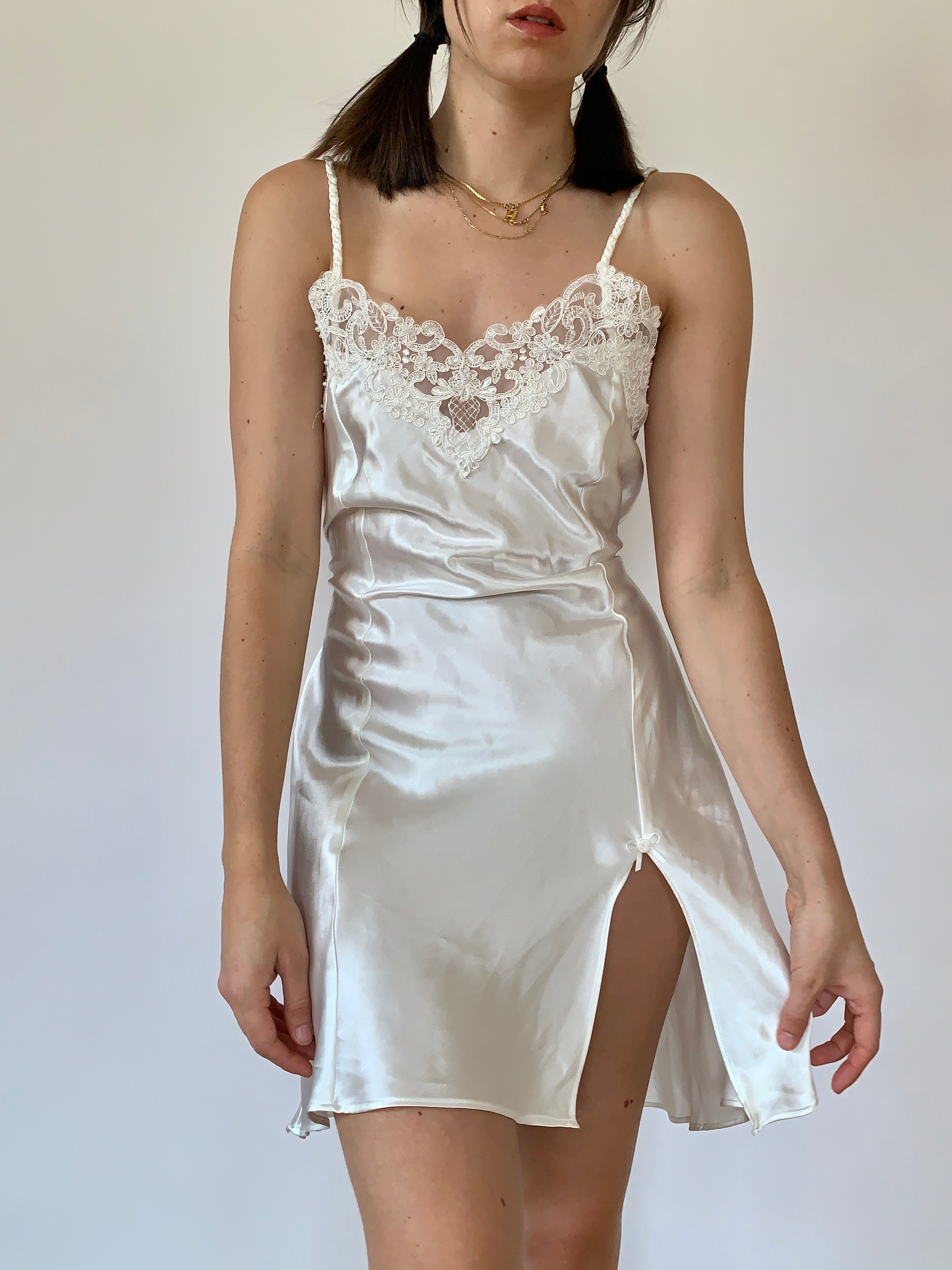 Y2K Pearl Slip - Large