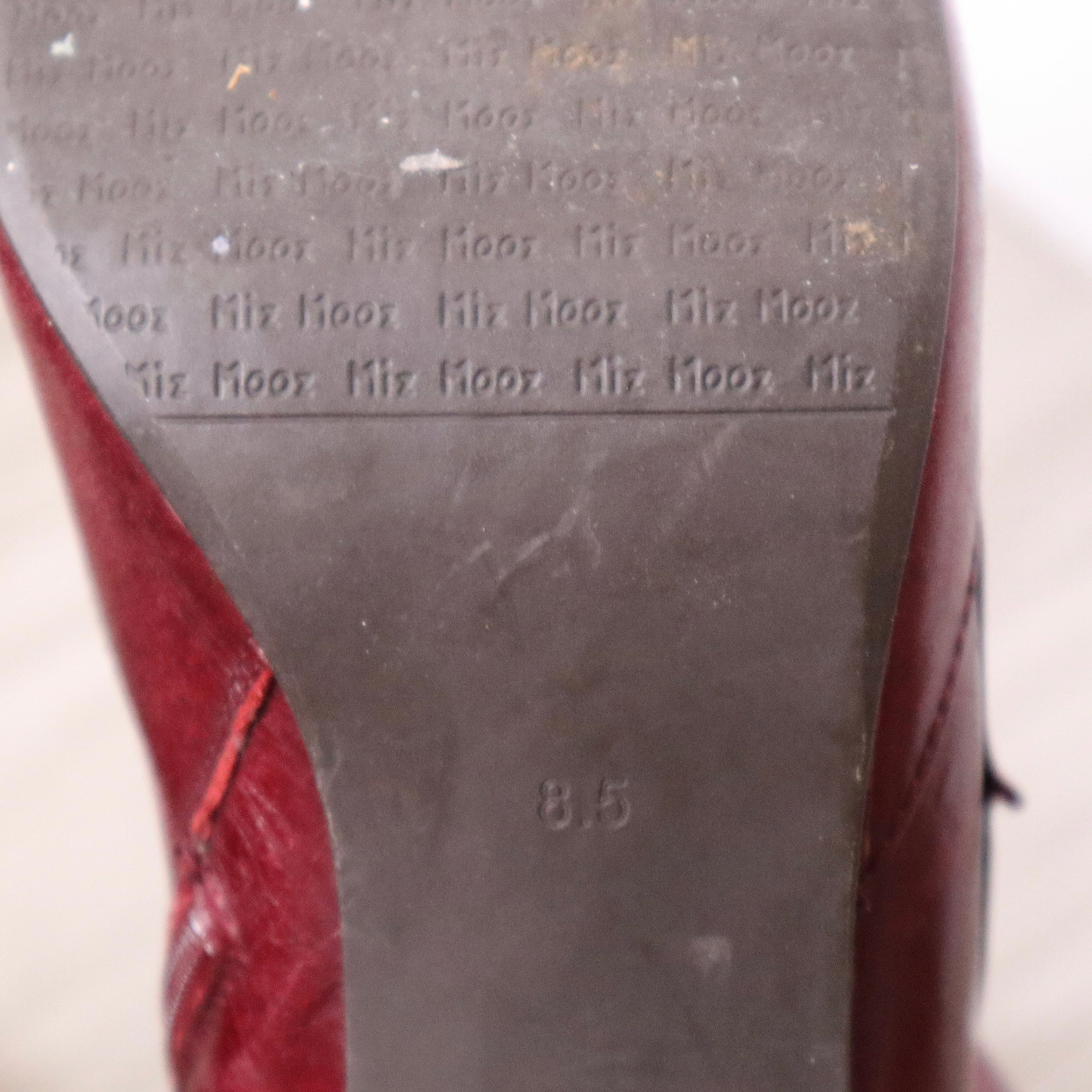 Y2K Cherry Red Leather High Heel Button Boots (8.5)