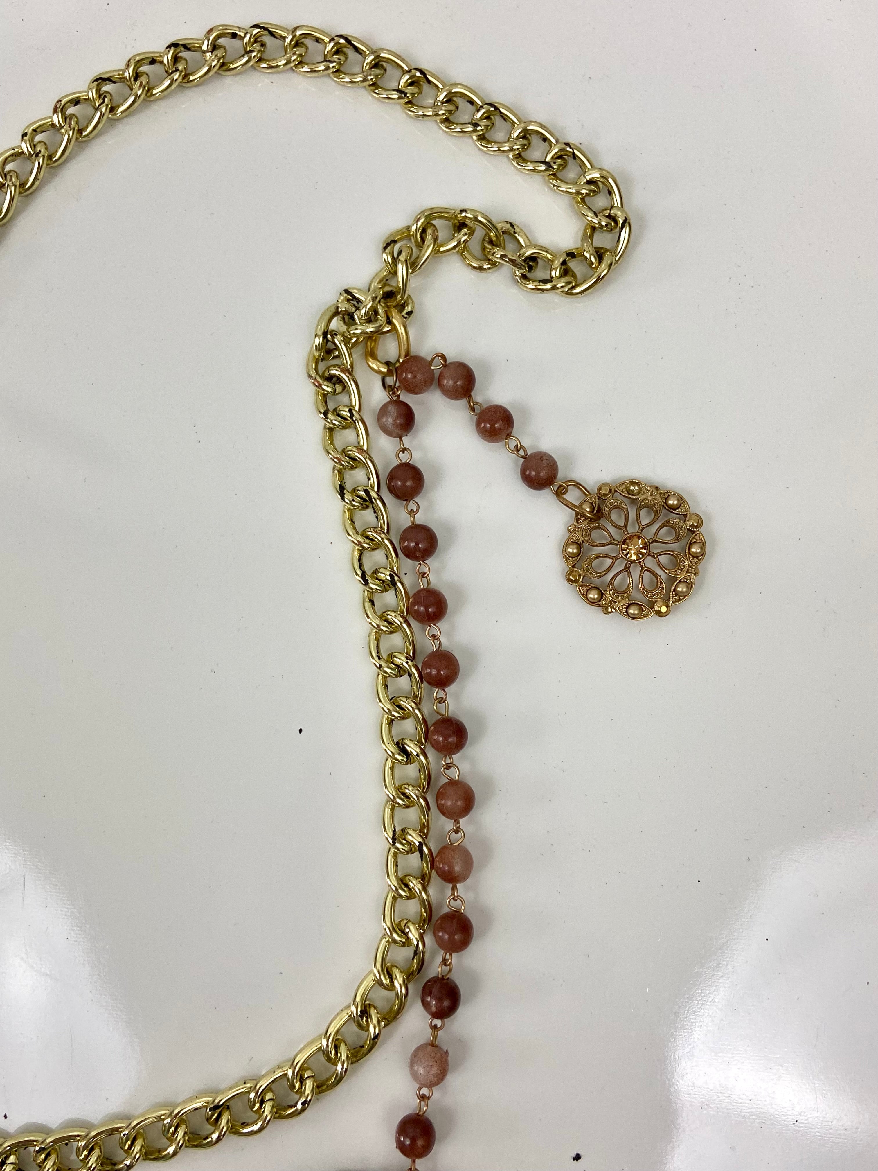 Layers of chains belt