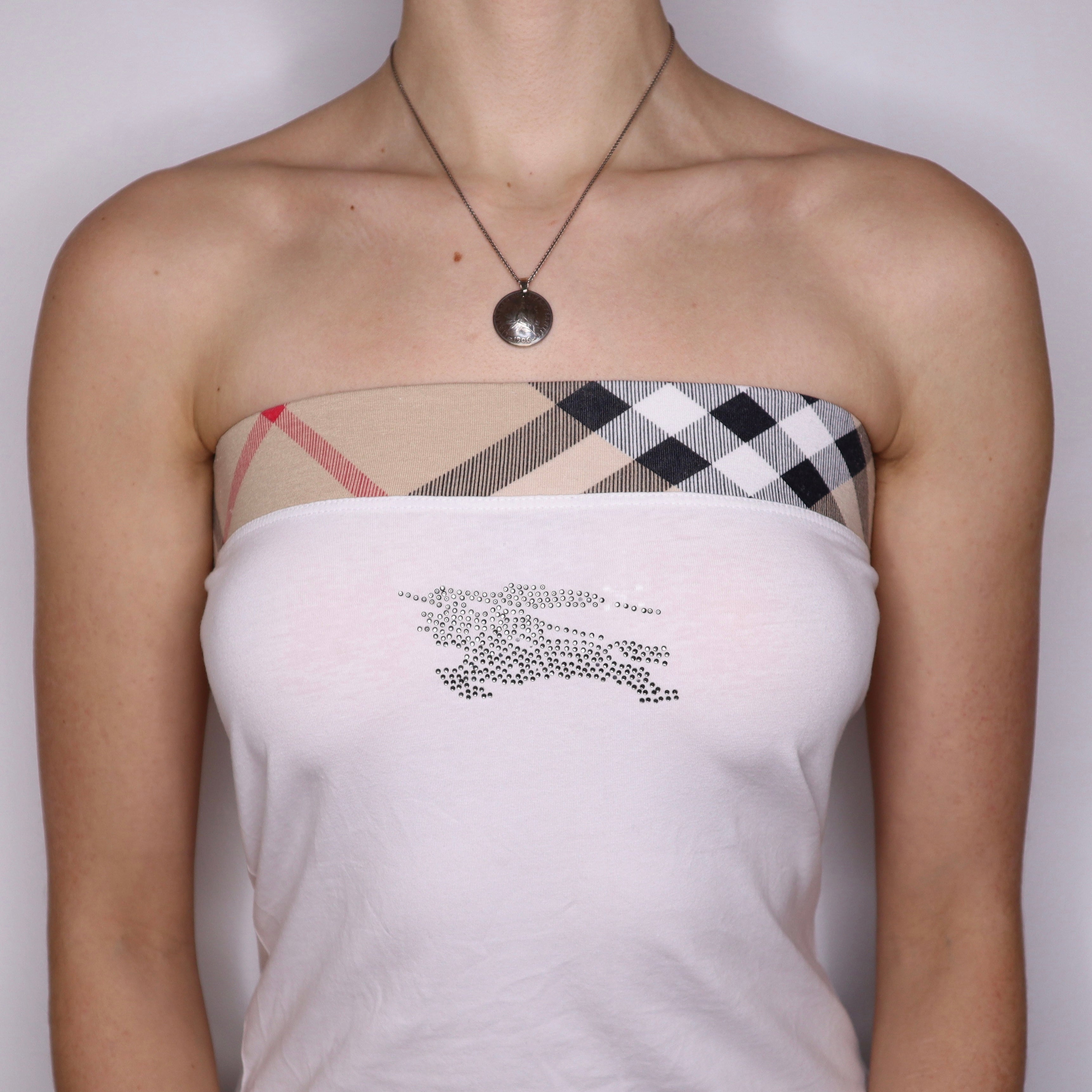Y2K BURBERRY Logo Tube Top (M) – Holy Thrift