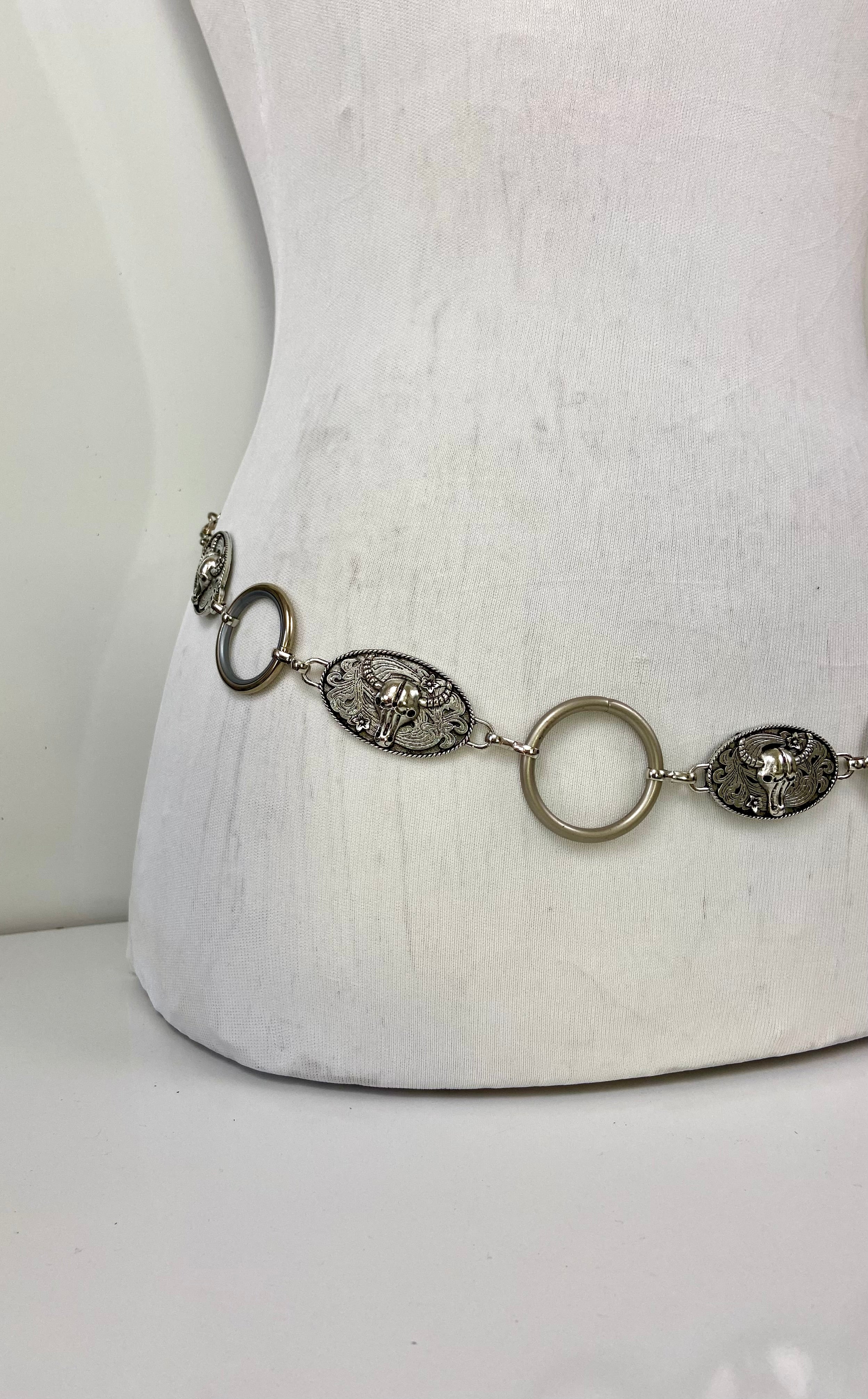 Western style 🐮 chain belt