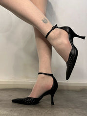 Vintage Black Leather Studded Pointed Toe Kitten Heels (US 7)