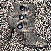 Y2K Houndstooth Button Detail Ankle Boots (9)