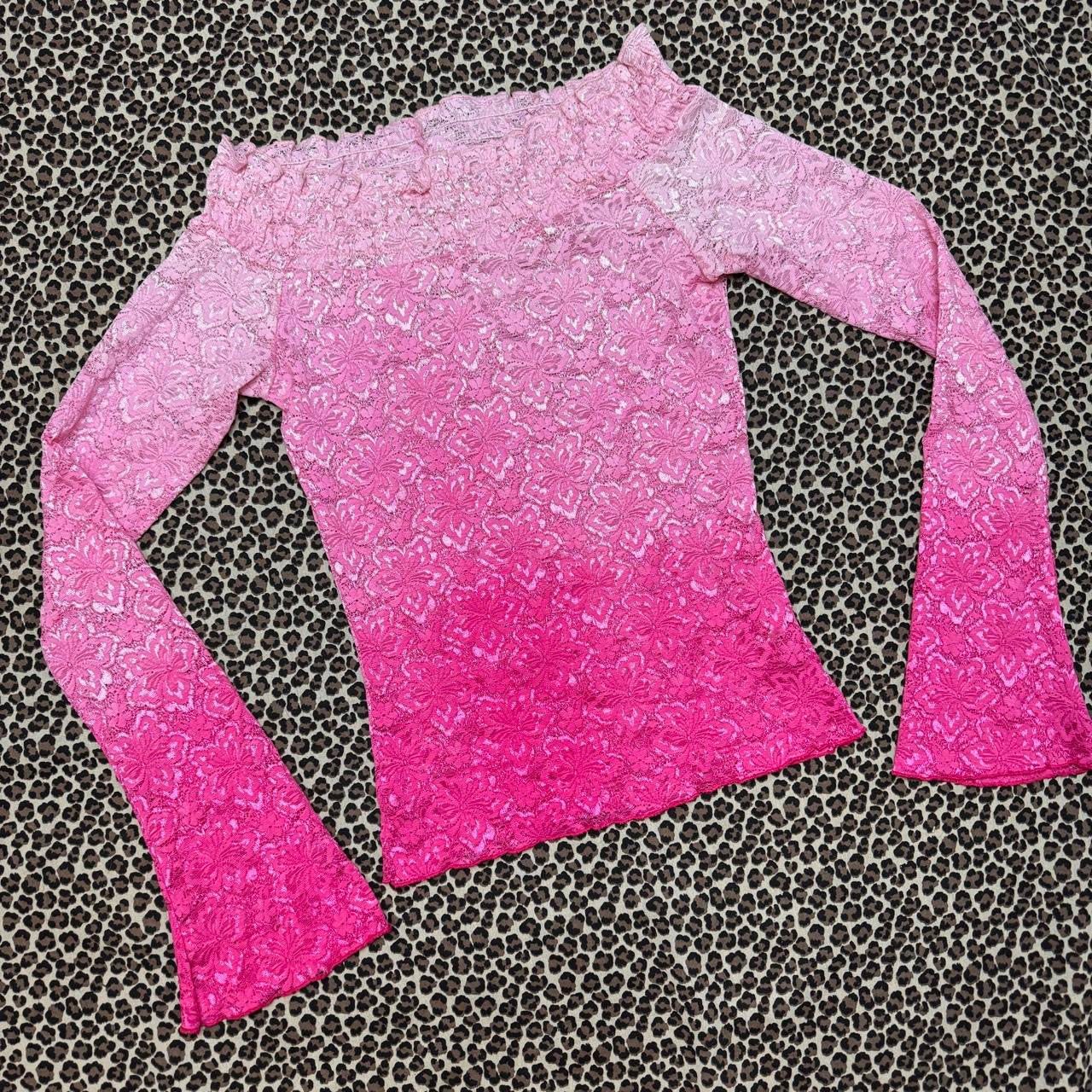 2000s pink lace ombré off the shoulder top (XS/S)