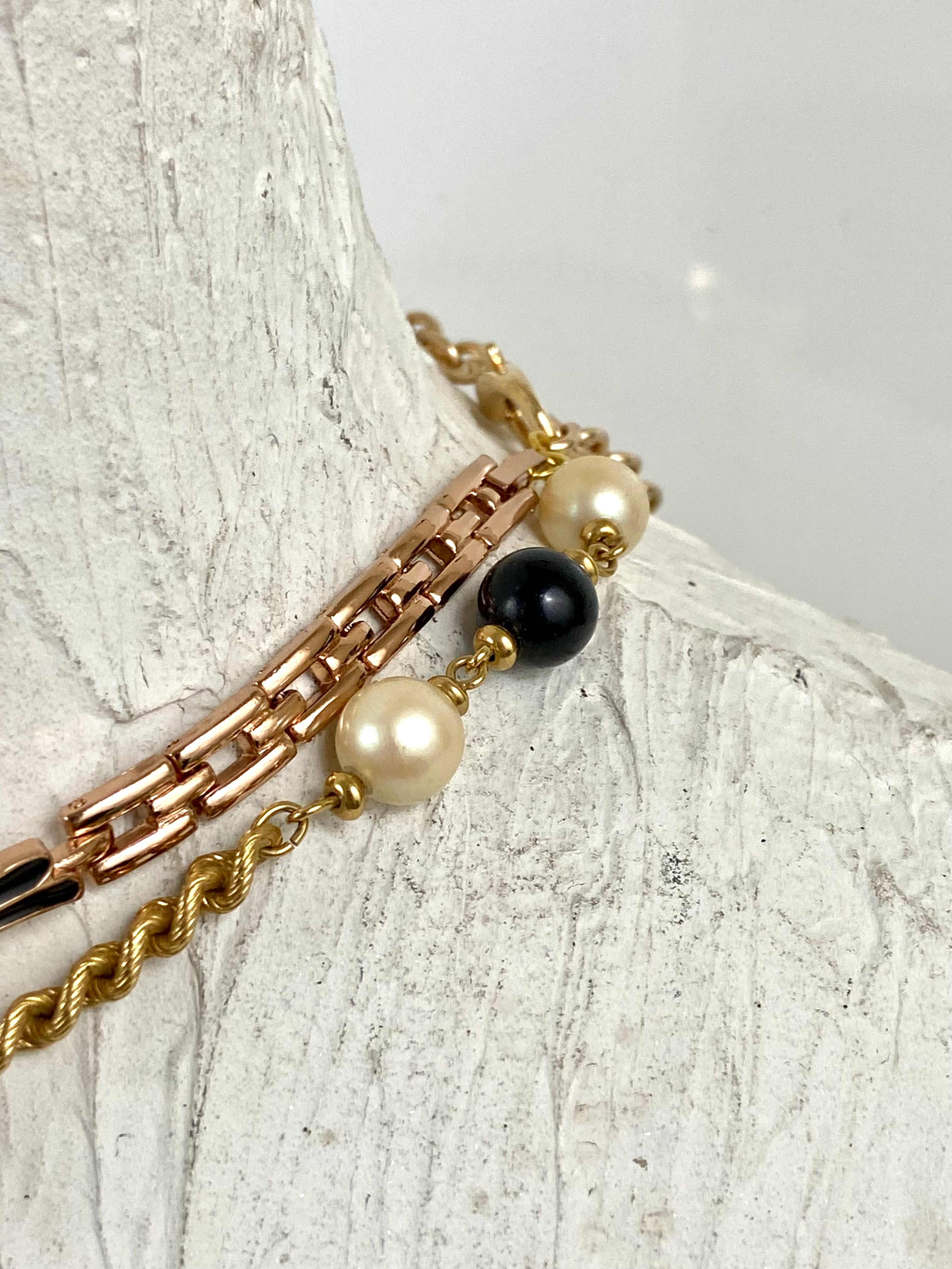 Angel 😇 watch choker